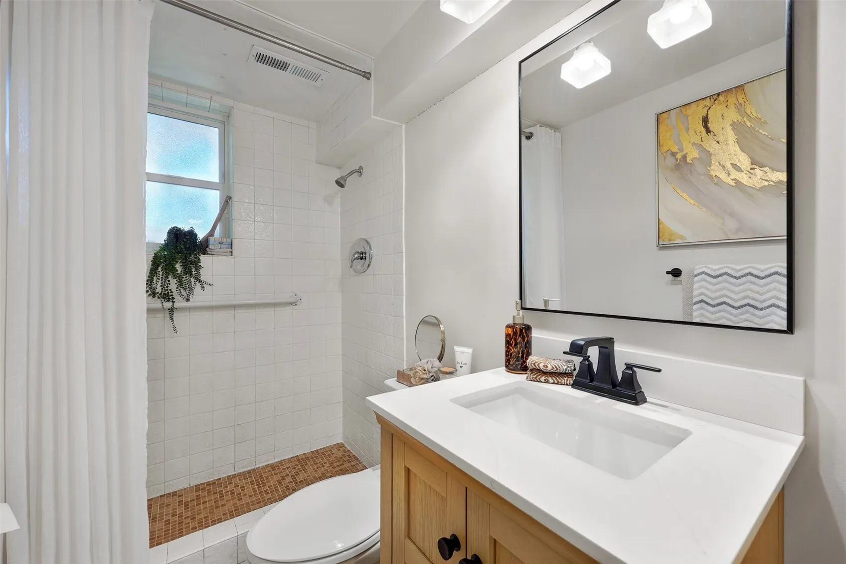 13315 31st Avenue NE, Seattle, WA 98125