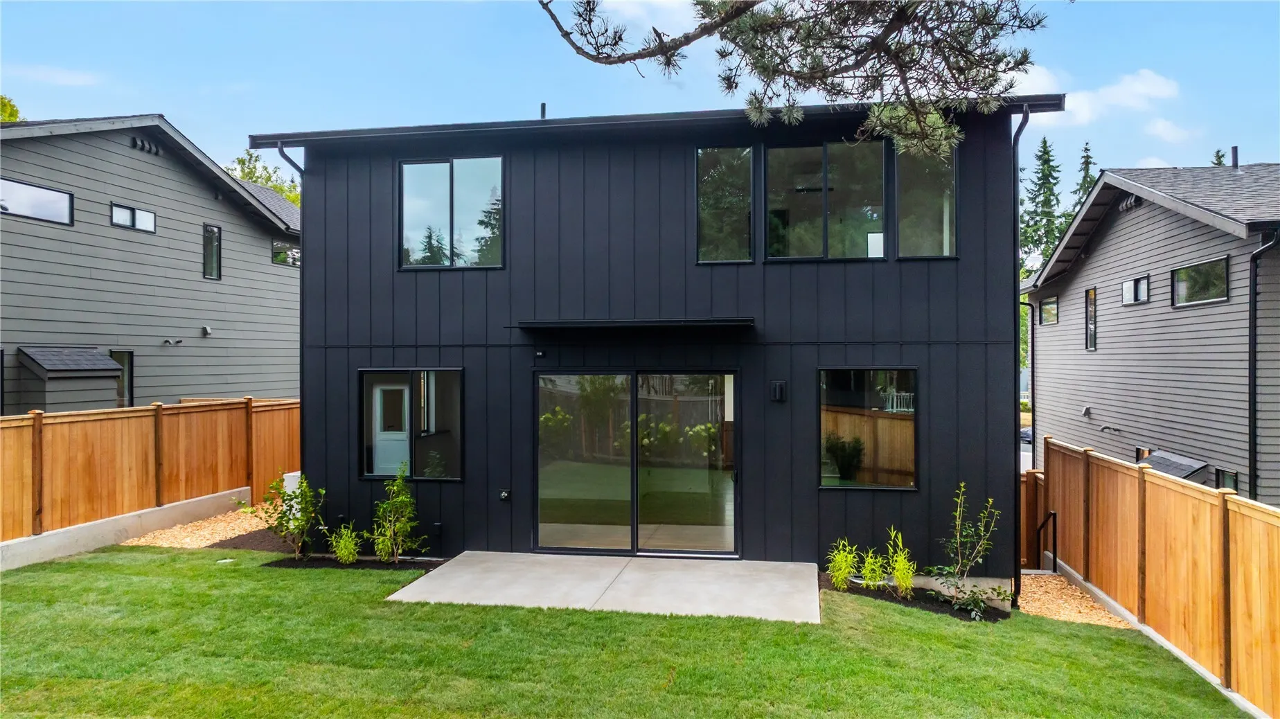 11308 NE 60th Street , Kirkland, WA 98033
