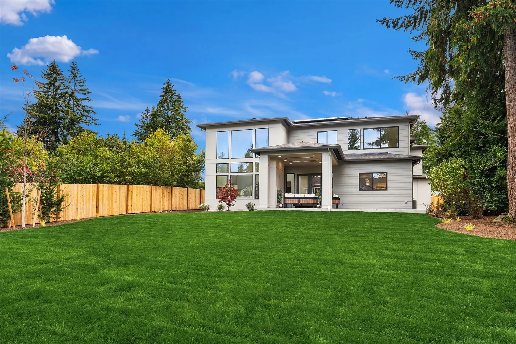 3911 147th Avenue SE, Bellevue, WA 98006