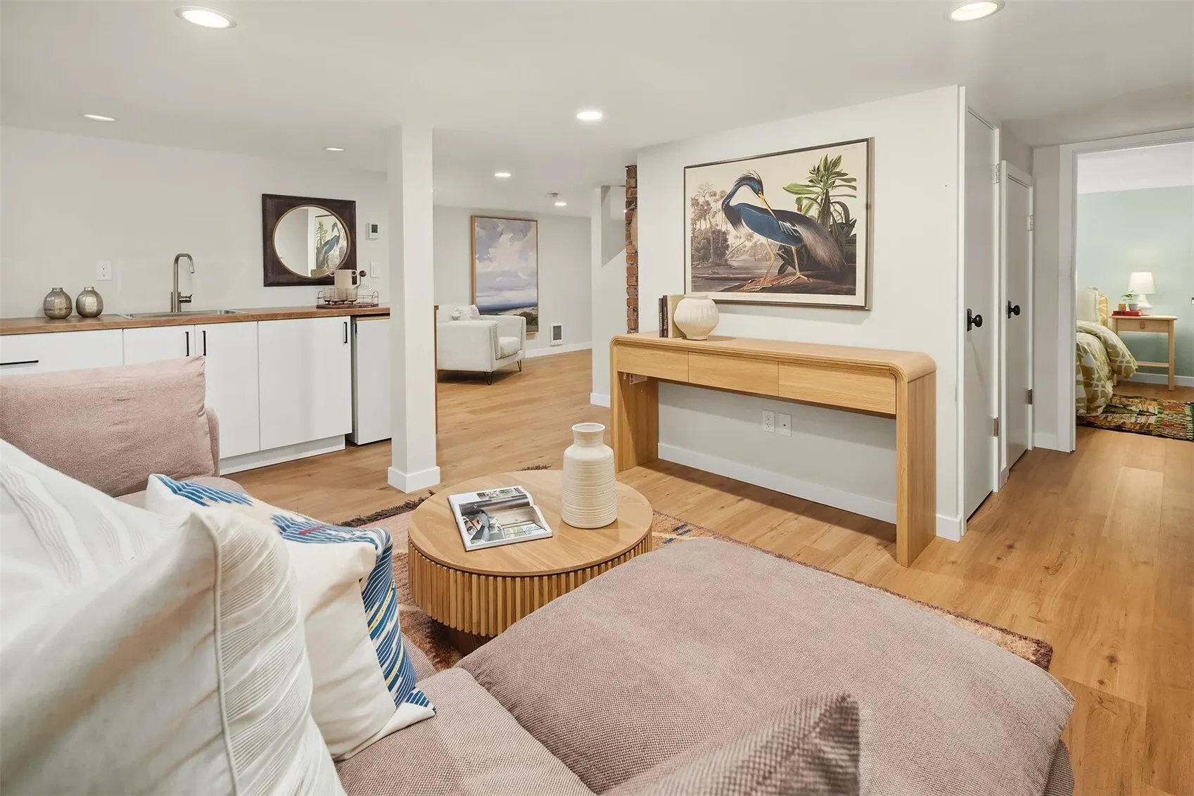 761 32nd Avenue , Seattle, WA 98122