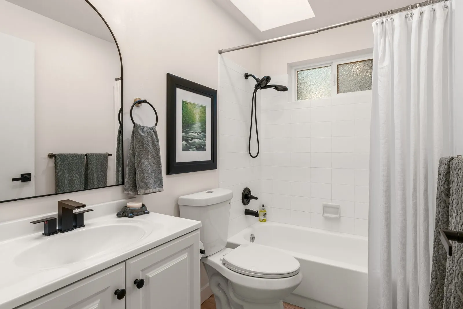 14025 SE 197th Place , Renton, WA 98058