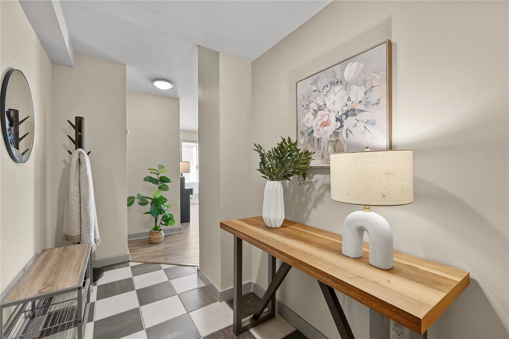 1100 106th Avenue NE #703, Bellevue, WA 98004