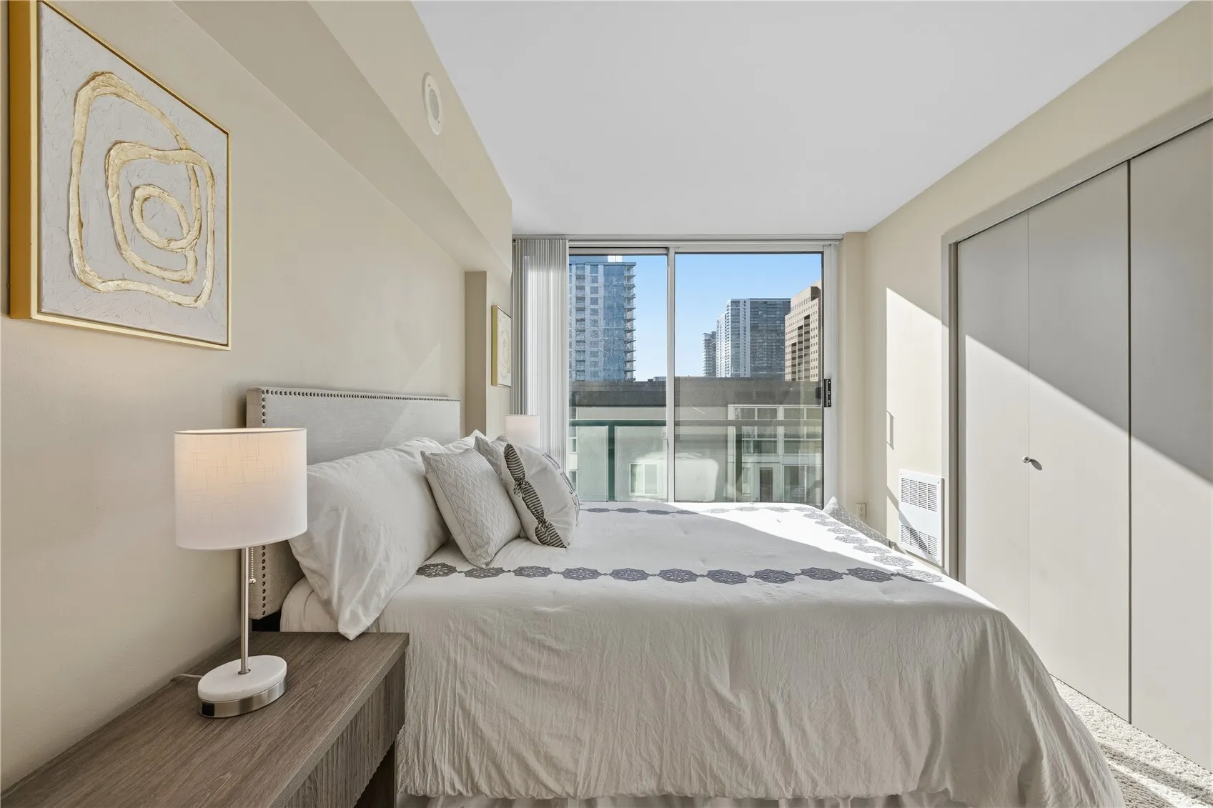1100 106th Avenue NE #703, Bellevue, WA 98004