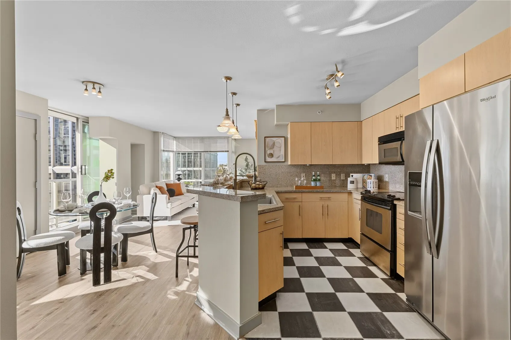 1100 106th Avenue NE #703, Bellevue, WA 98004
