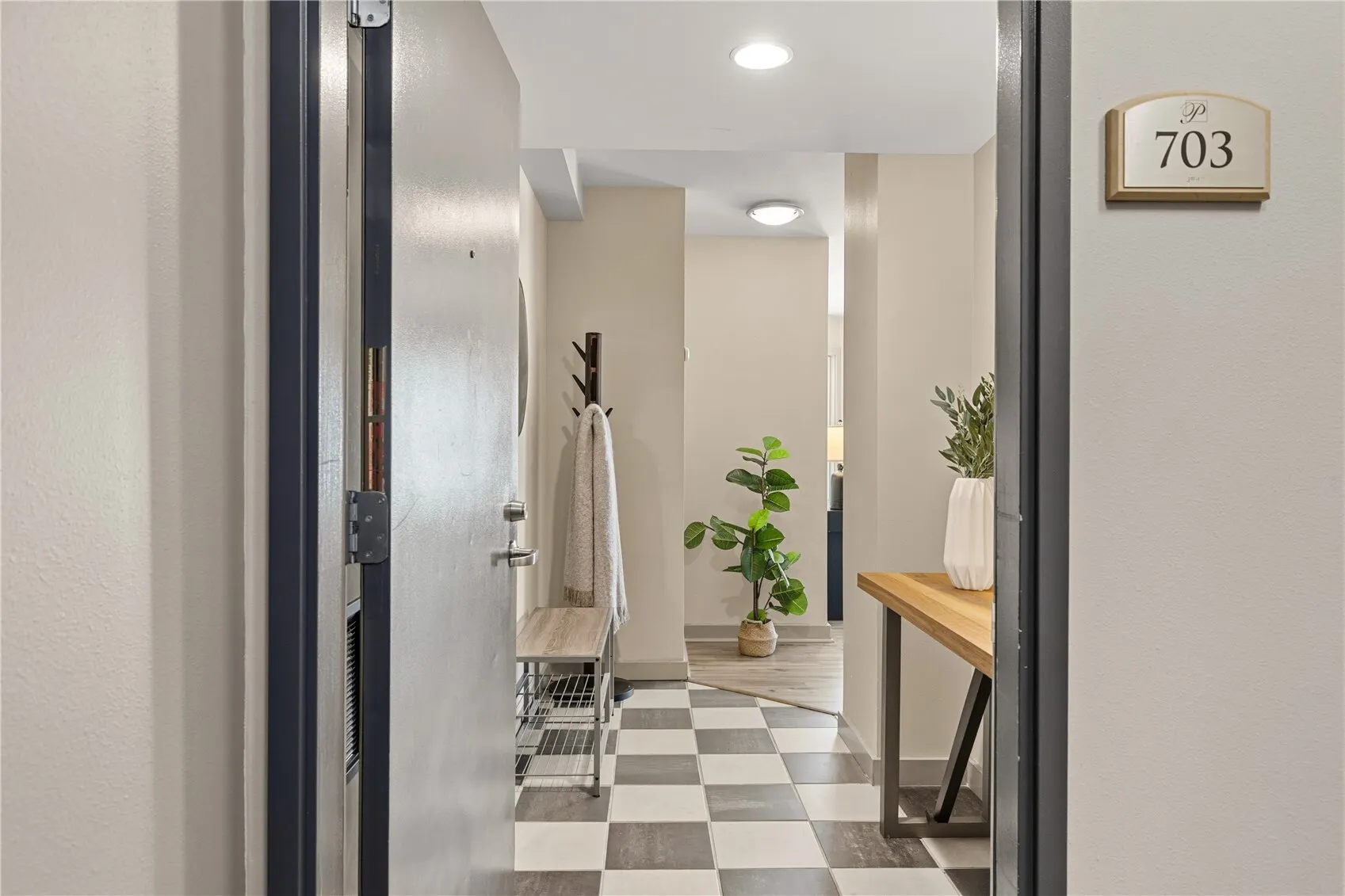 1100 106th Avenue NE #703, Bellevue, WA 98004