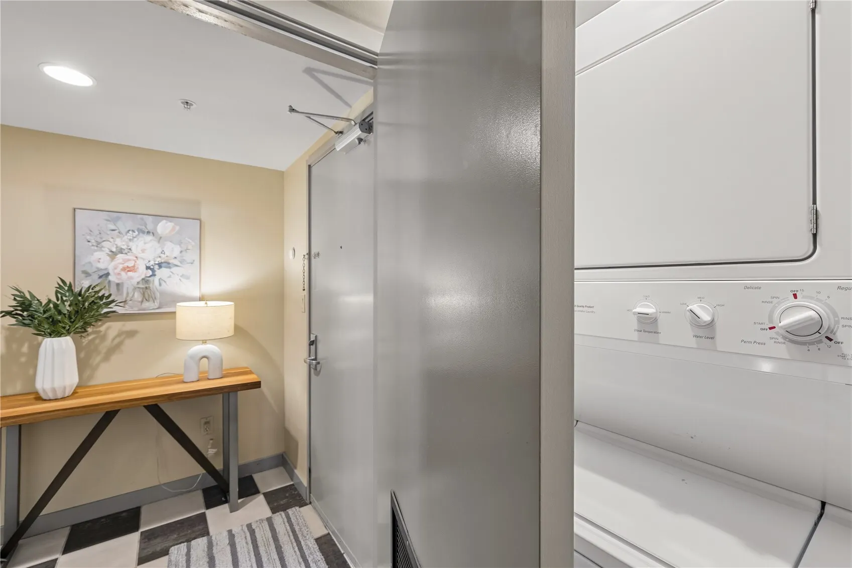 1100 106th Avenue NE #703, Bellevue, WA 98004