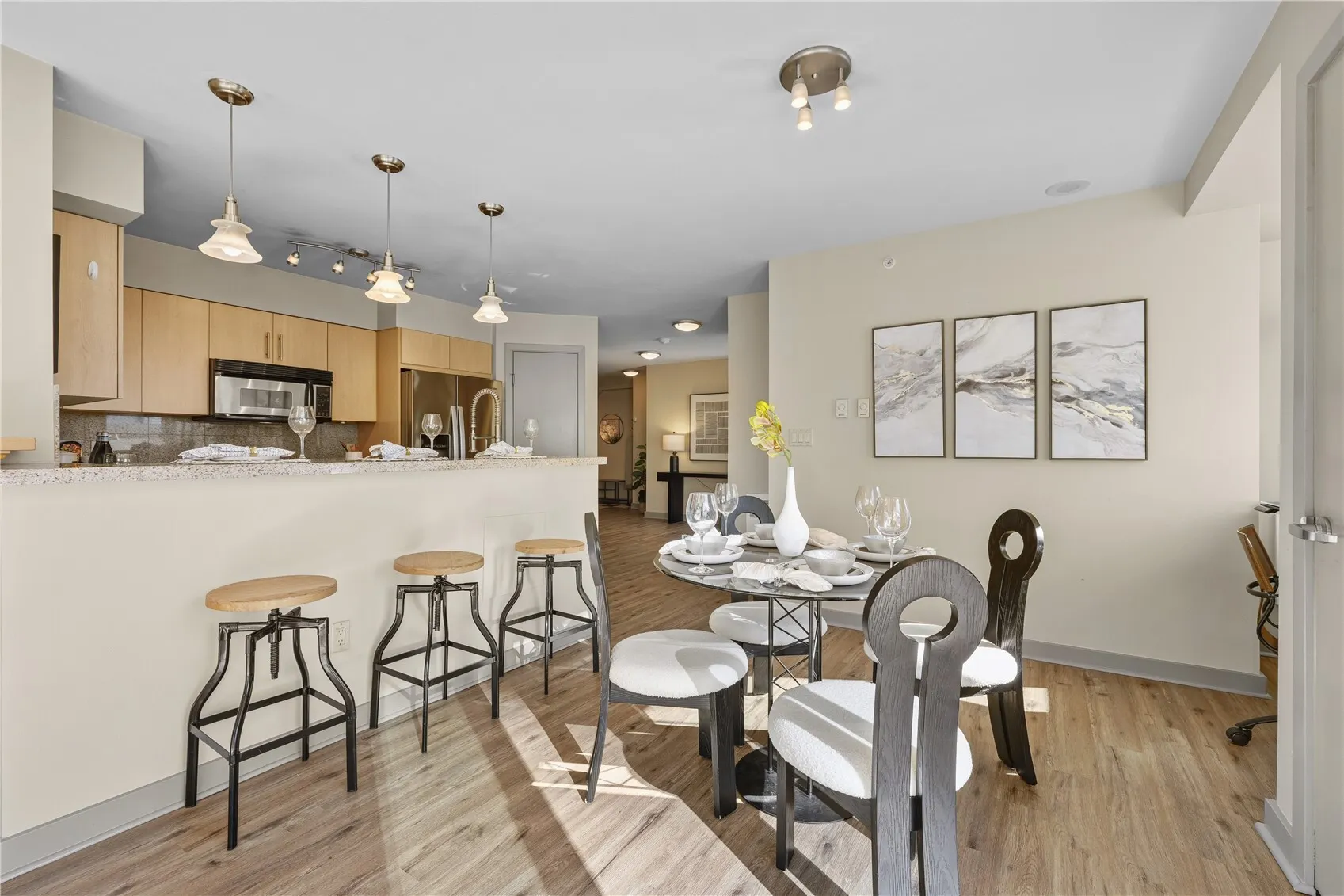 1100 106th Avenue NE #703, Bellevue, WA 98004