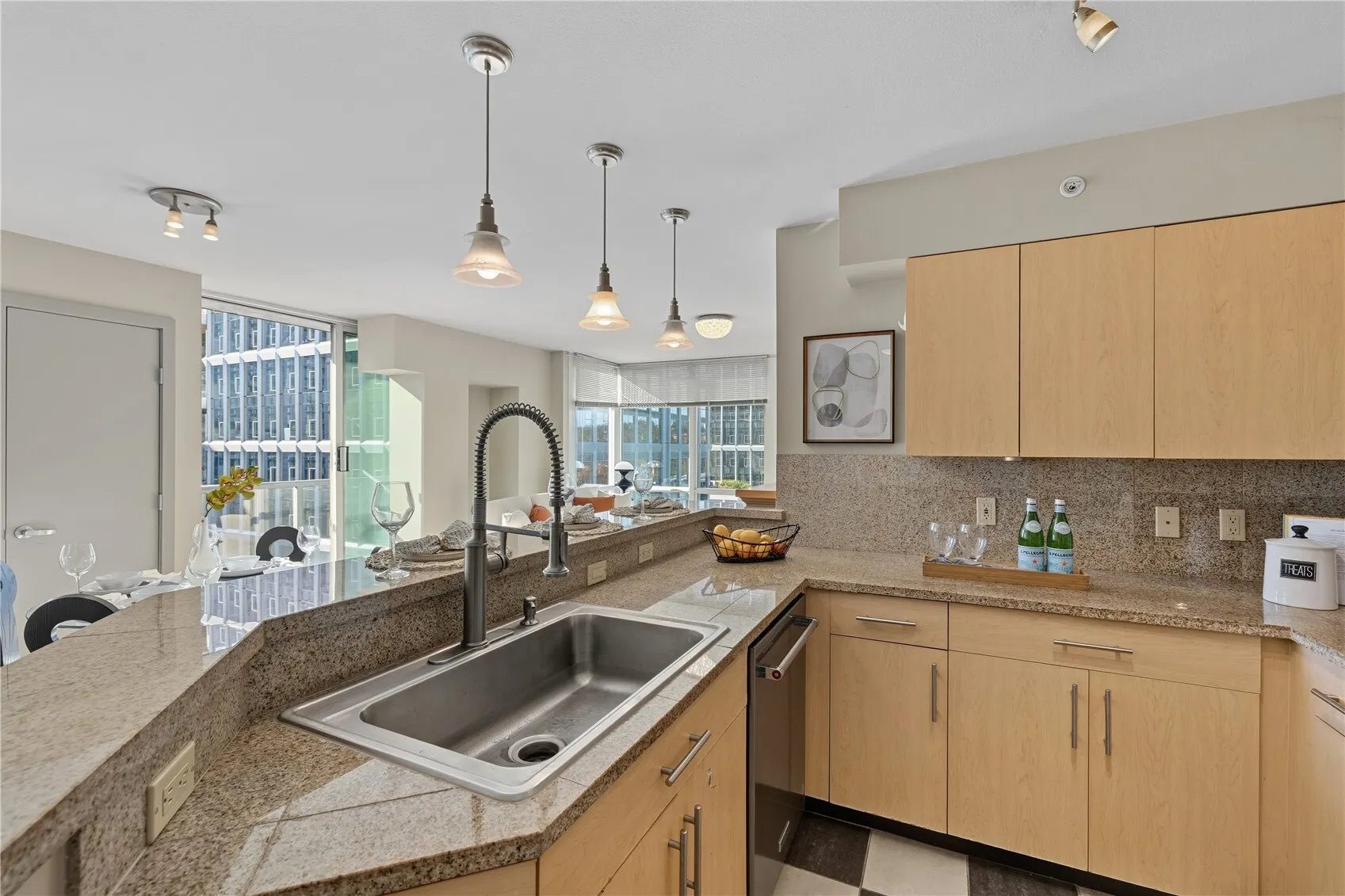1100 106th Avenue NE #703, Bellevue, WA 98004