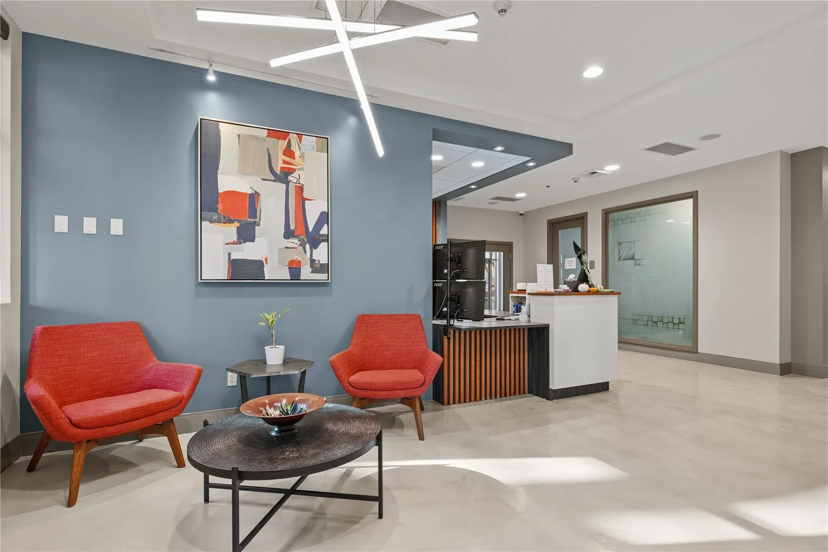 1100 106th Avenue NE #703, Bellevue, WA 98004