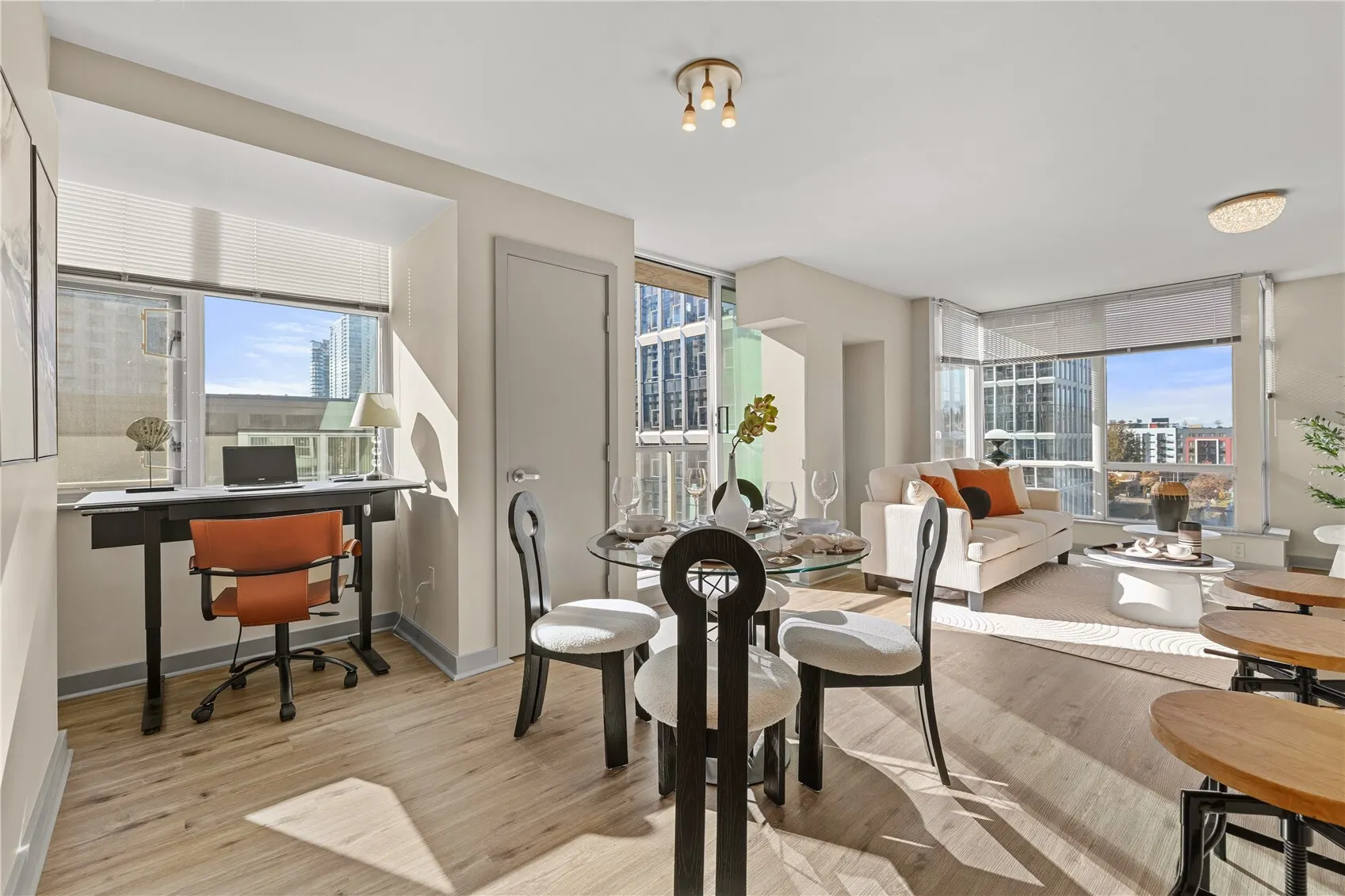 1100 106th Avenue NE #703, Bellevue, WA 98004
