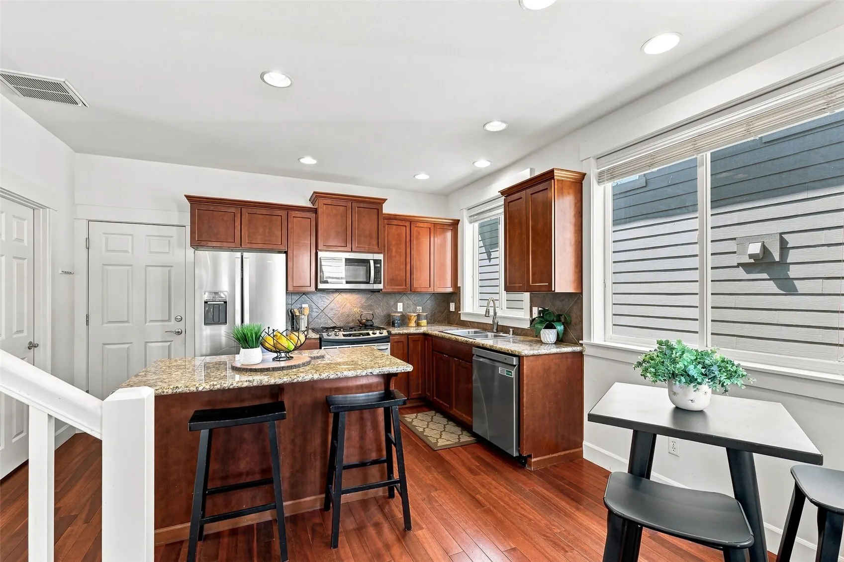 12420 NE 171st Court , Woodinville, WA 98072