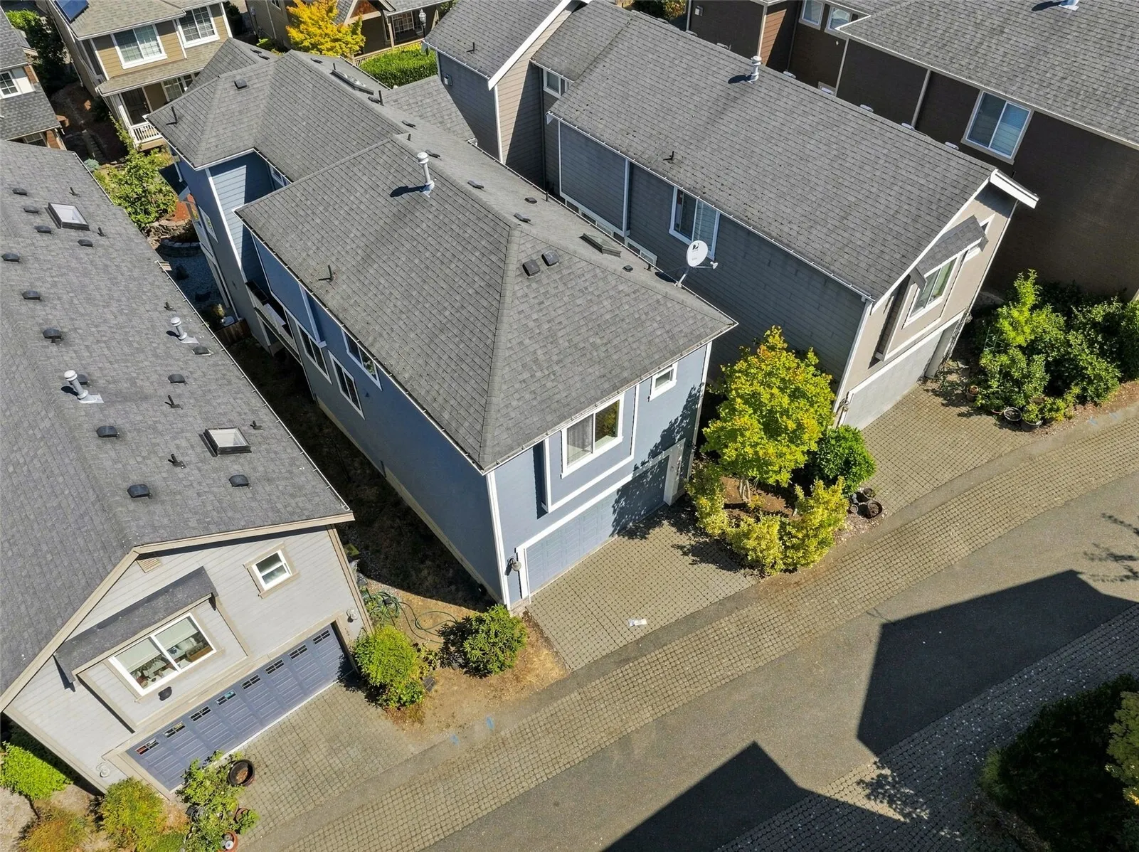 12420 NE 171st Court , Woodinville, WA 98072
