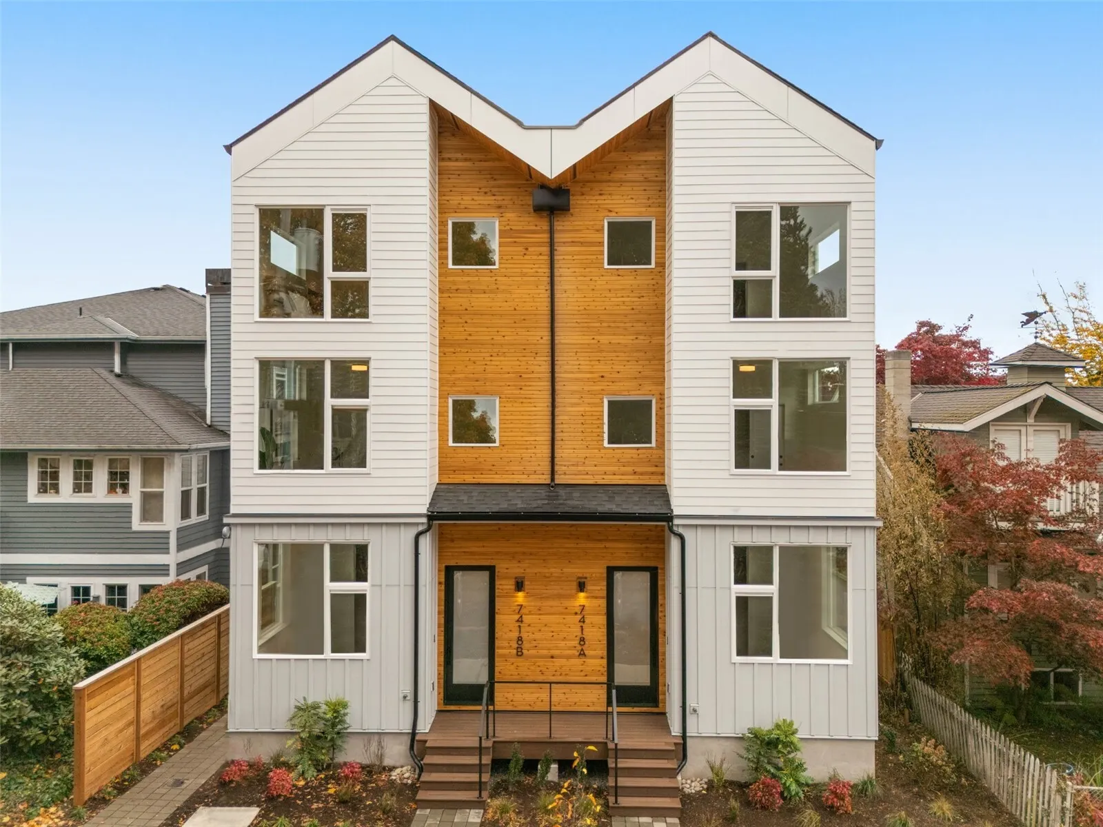 7418 A Latona Avenue NE, Seattle, WA 98115