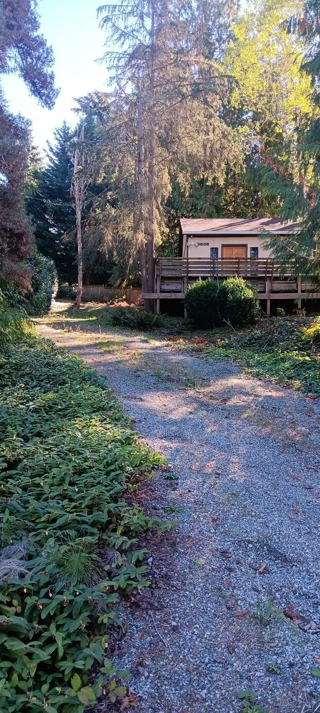 19505 SE 24th Way , Sammamish, WA 98075