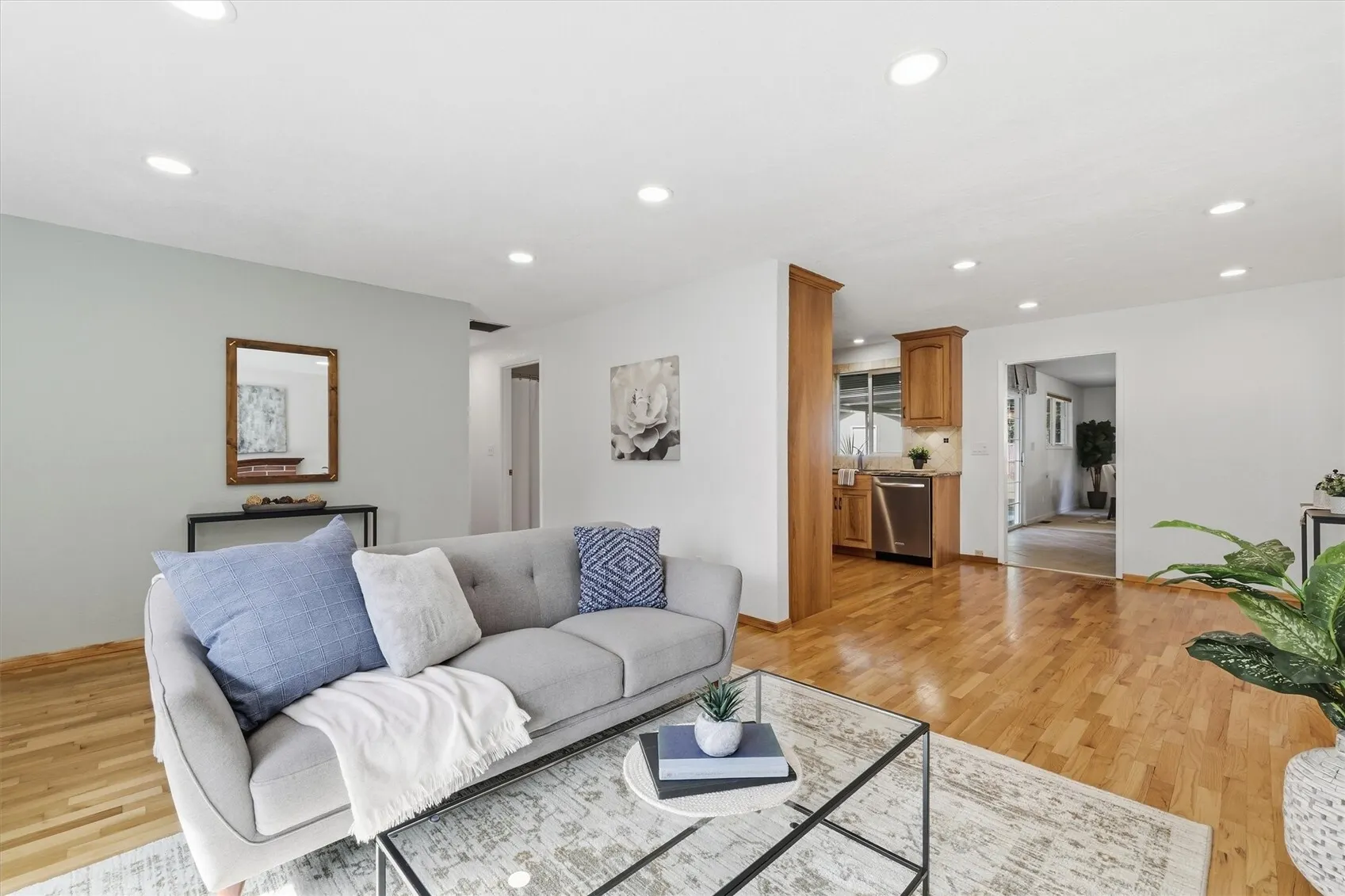 4222 SE 3rd Street , Renton, WA 98059