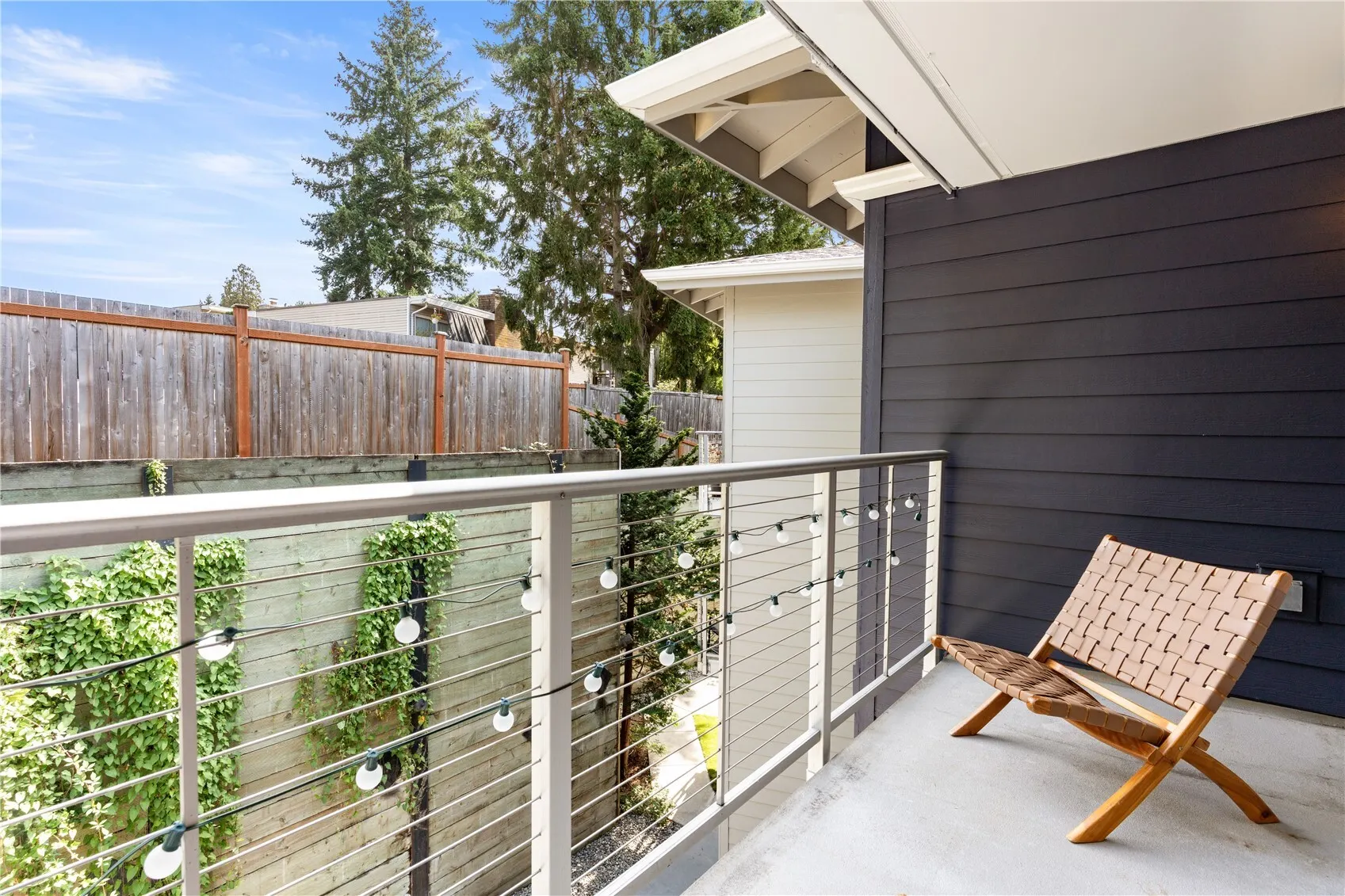 11920 98th Avenue NE #302, Kirkland, WA 98034