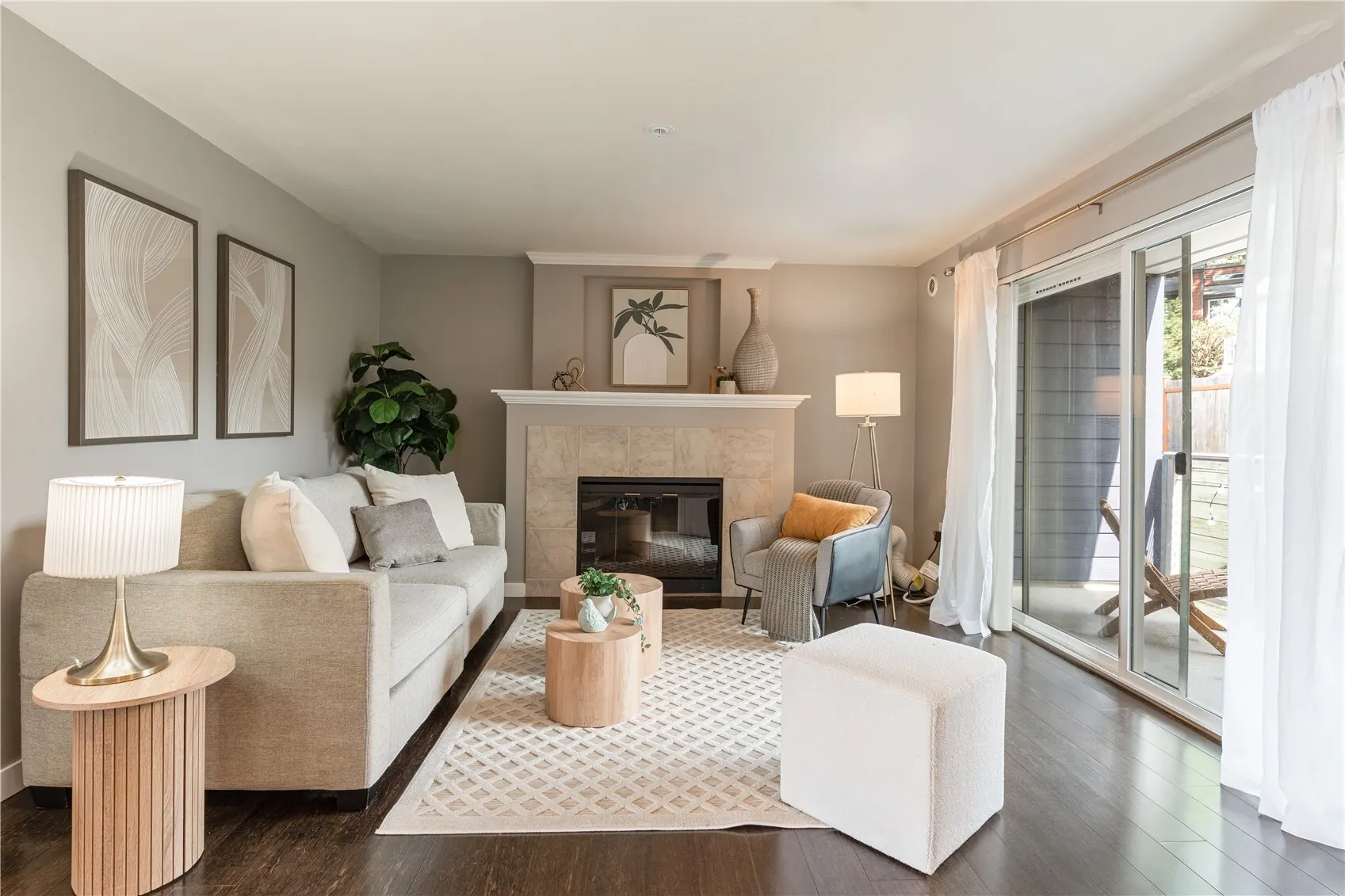 11920 98th Avenue NE #302, Kirkland, WA 98034