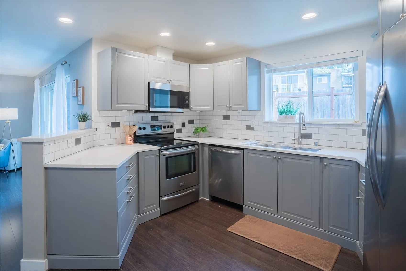 11920 98th Avenue NE #302, Kirkland, WA 98034