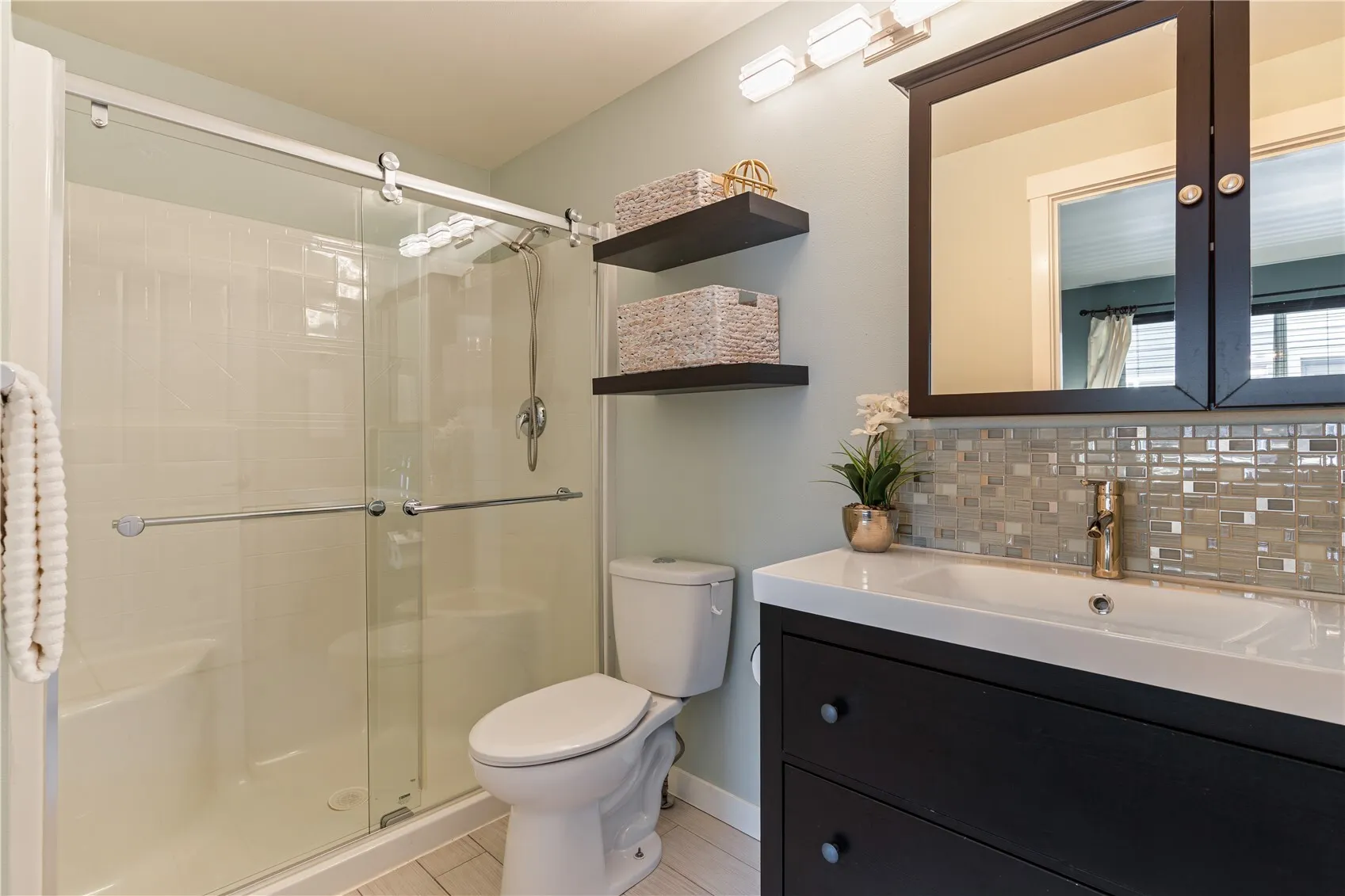 11920 98th Avenue NE #302, Kirkland, WA 98034