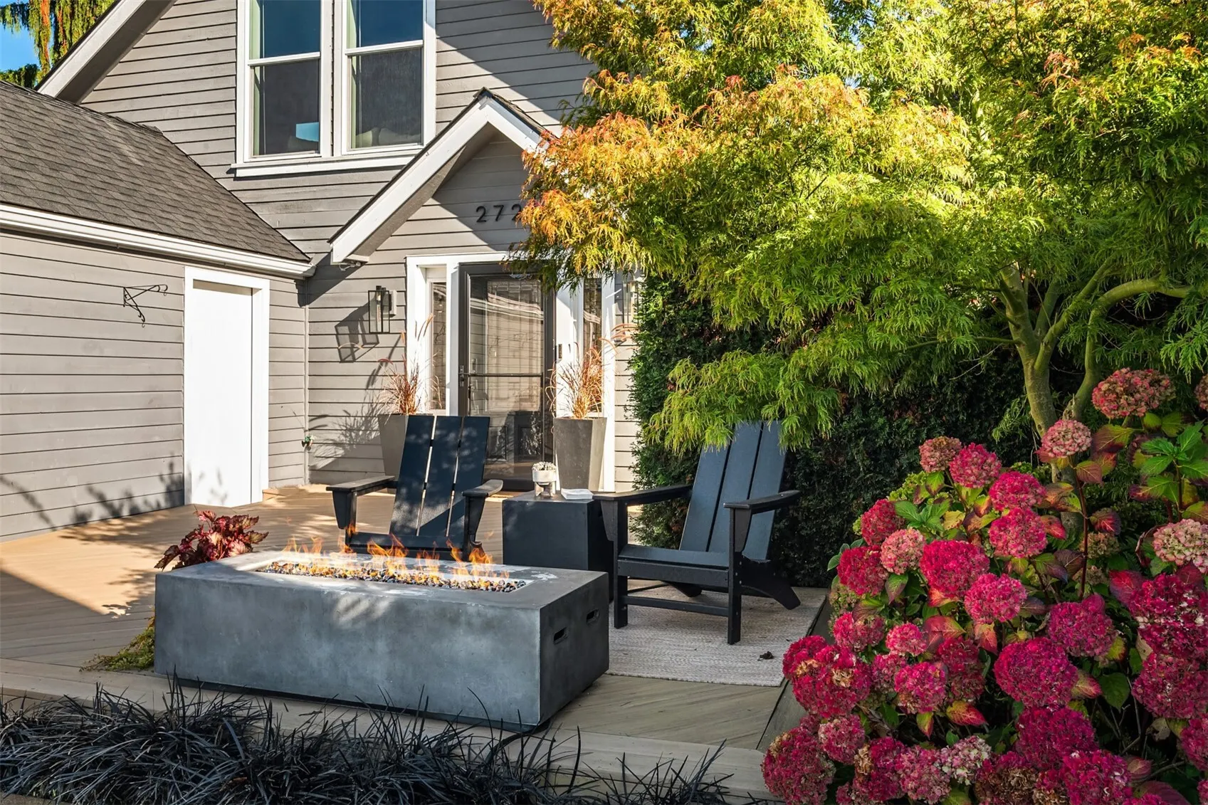 2726 57th Avenue SW, Seattle, WA 98116