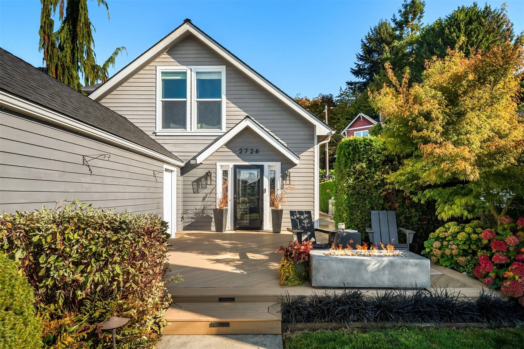 2726 57th Avenue SW, Seattle, WA 98116