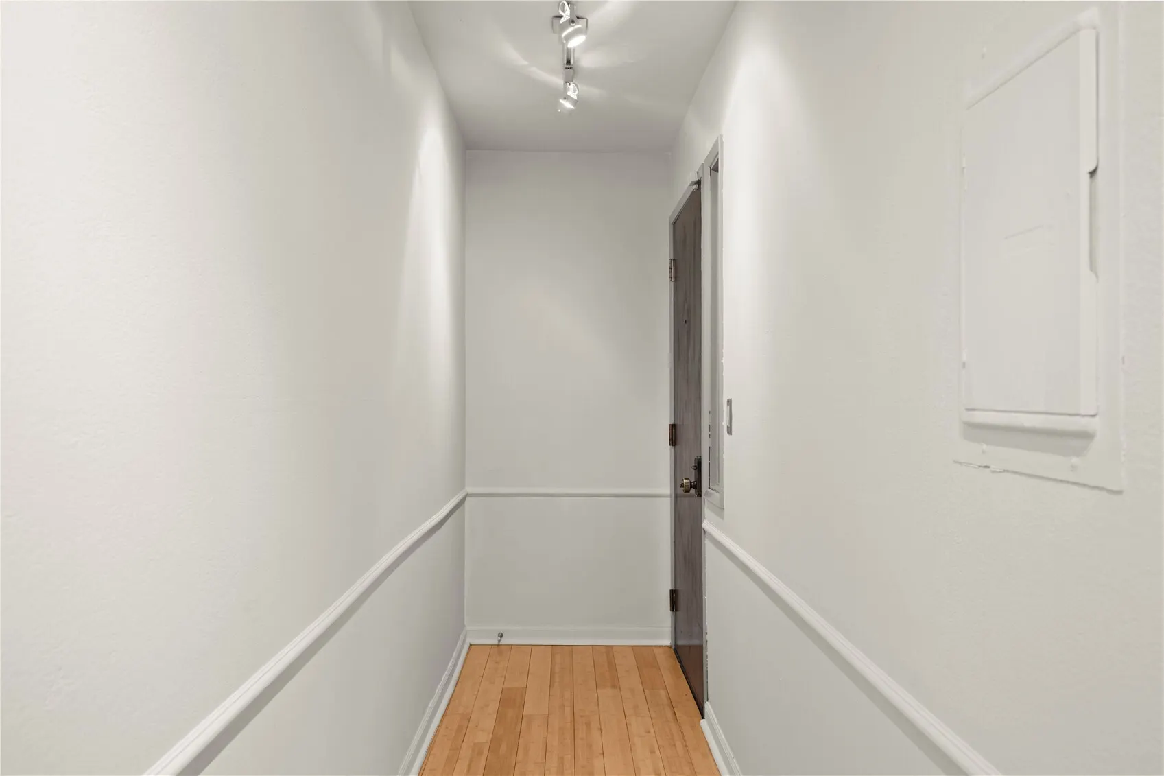 210 Boylston Avenue E #101, Seattle, WA 98102