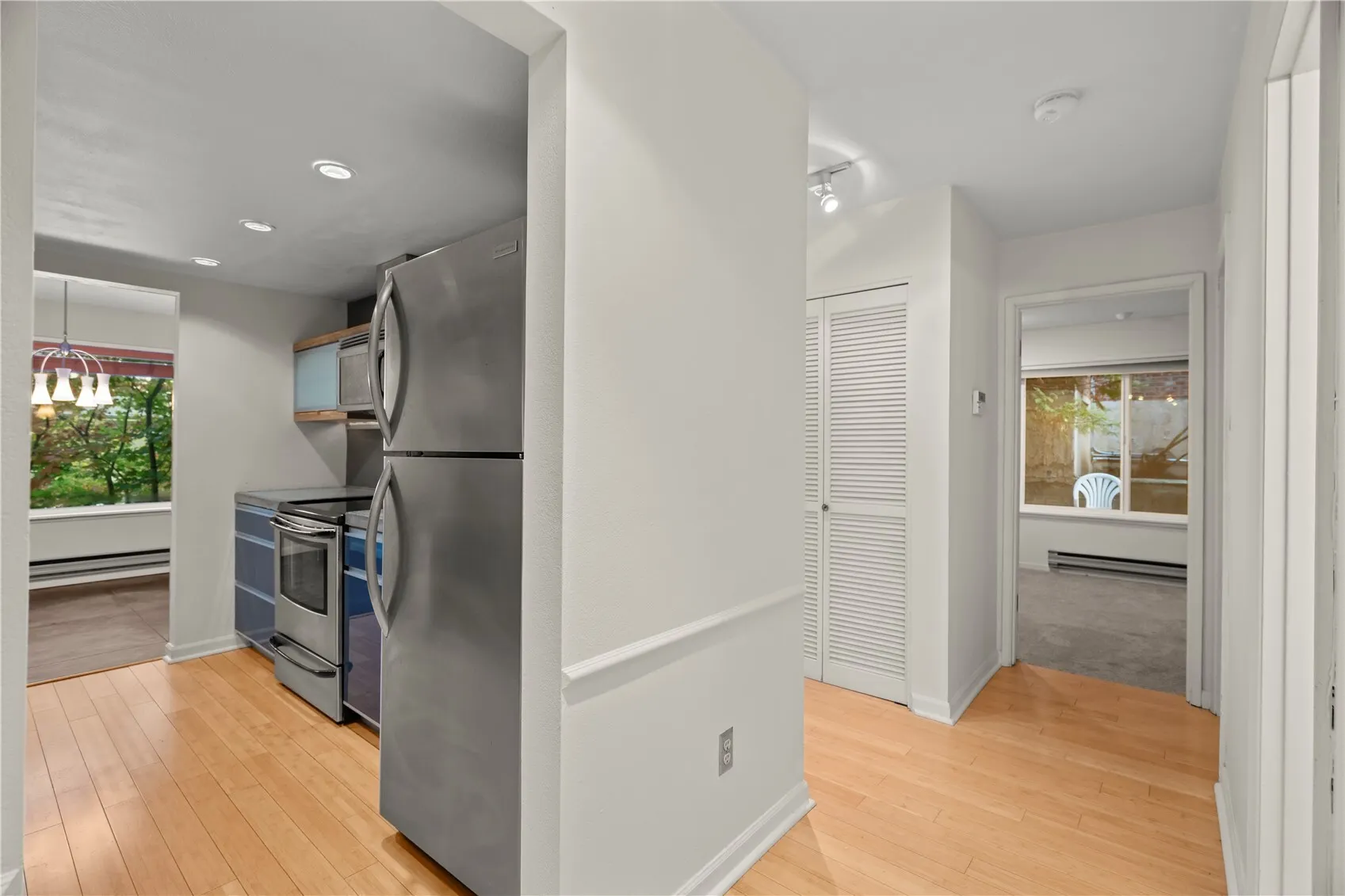 210 Boylston Avenue E #101, Seattle, WA 98102