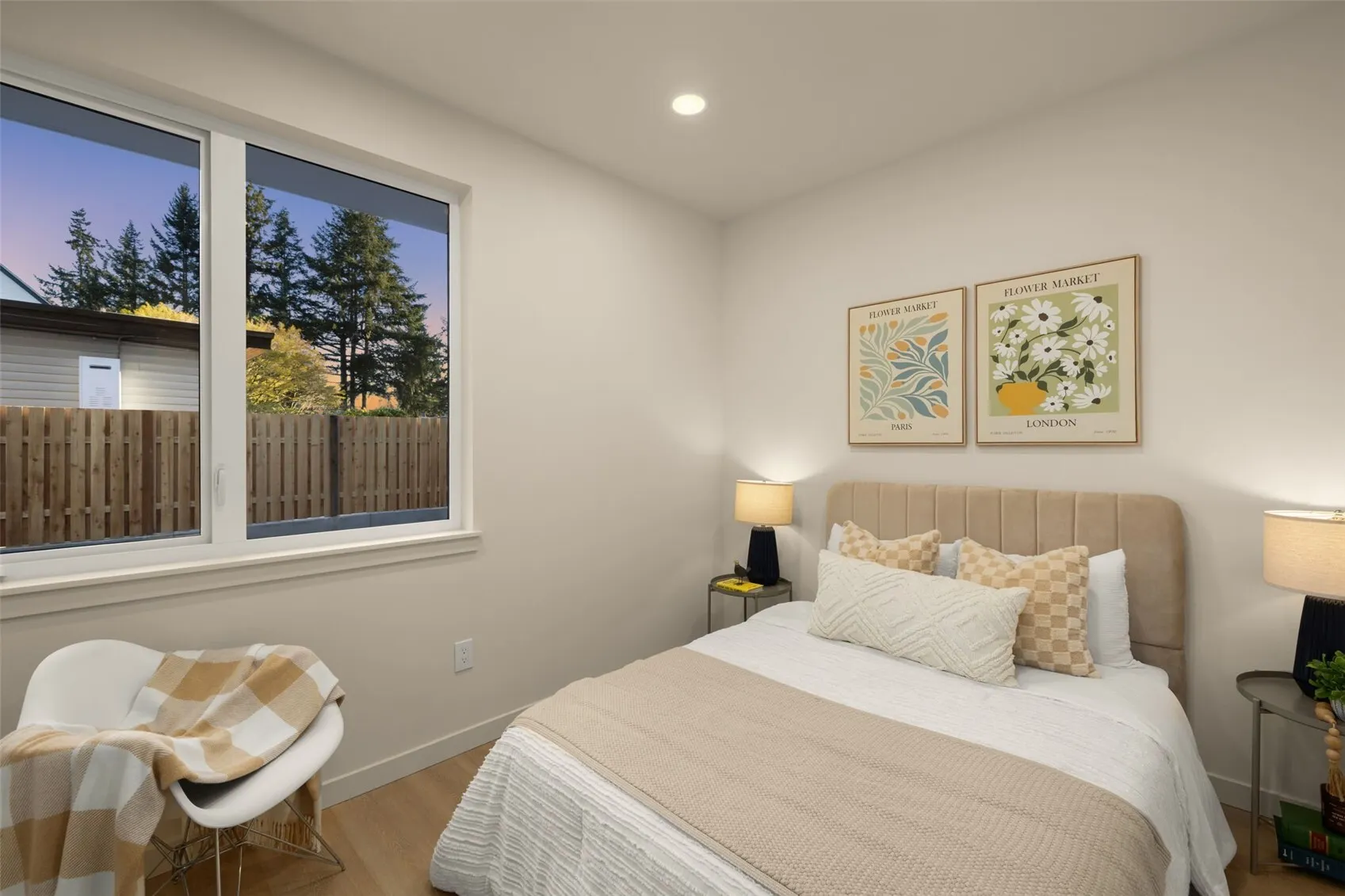 14037 B Densmore Avenue N #B, Seattle, WA 98133