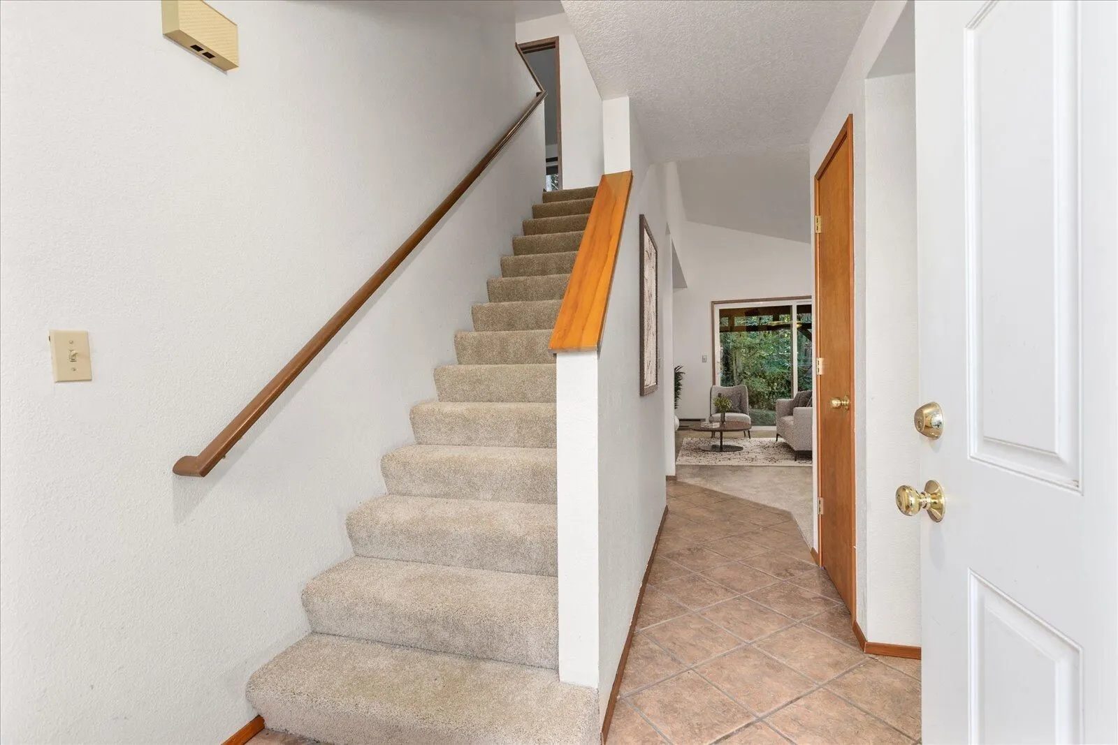 3410 134th Place SW #B, Lynnwood, WA 98087-1667