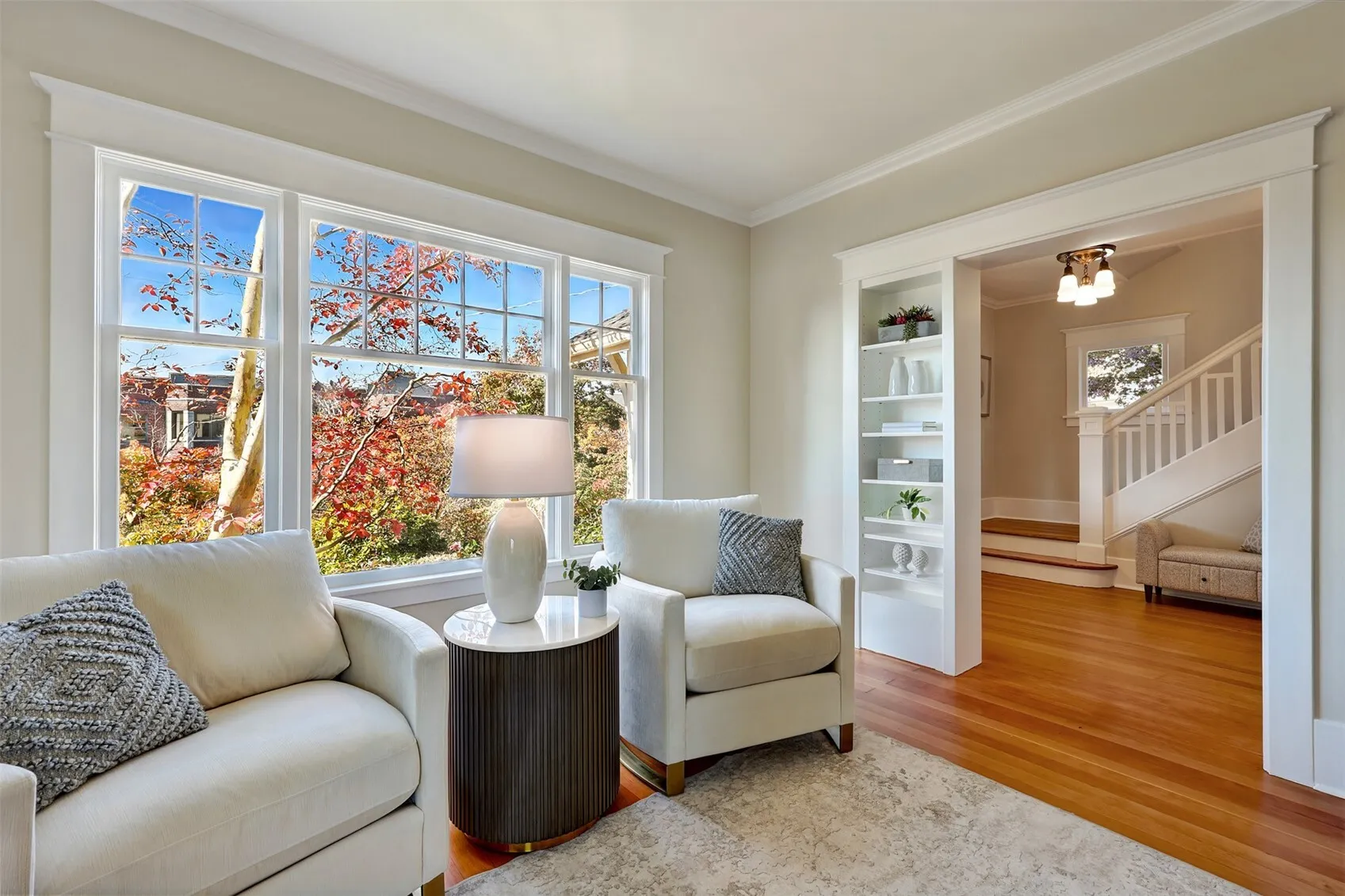 926 11th Avenue E, Seattle, WA 98102