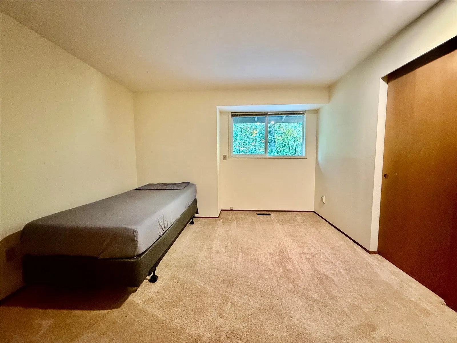 17514 164th Avenue NE, Woodinville, WA 98072