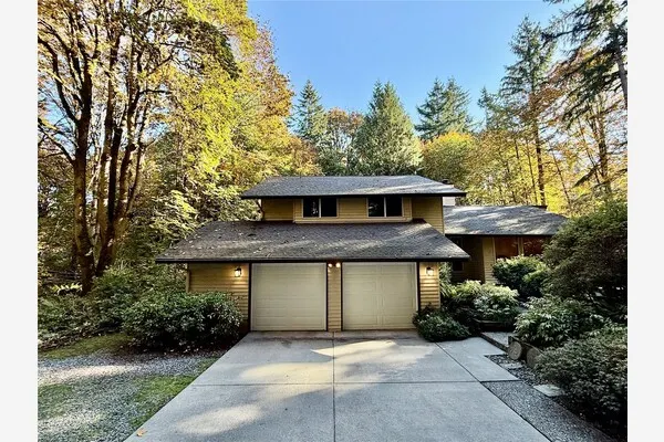 17514 164th Avenue NE, Woodinville, WA 98072