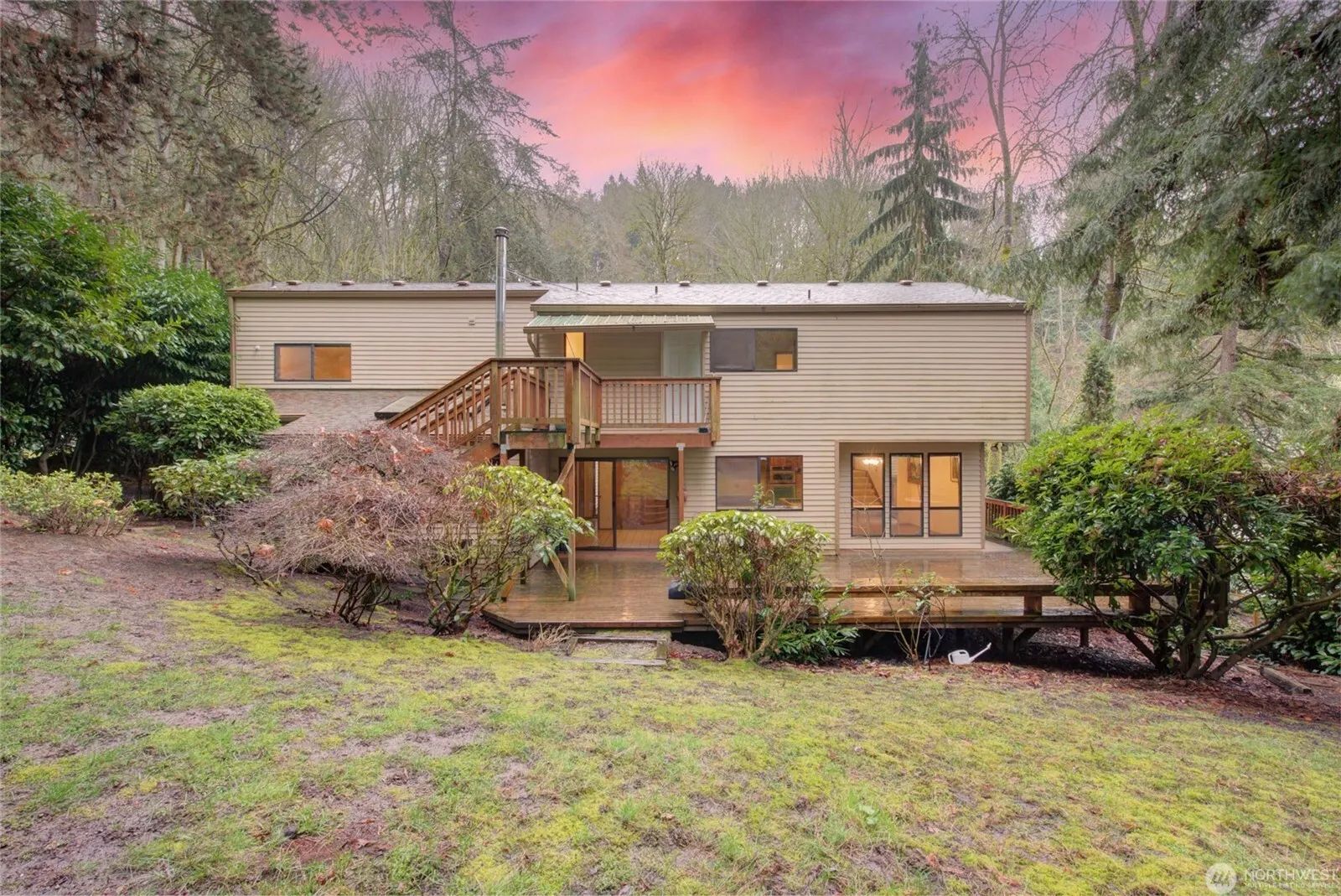 6436 NE 135th Place , Kirkland, WA 98034-1626
