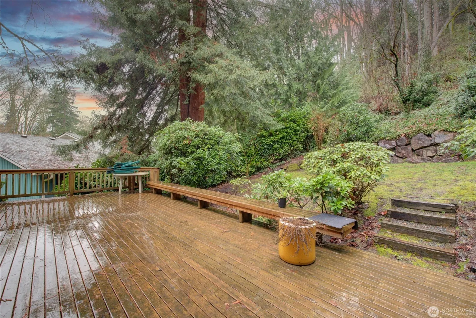 6436 NE 135th Place , Kirkland, WA 98034-1626