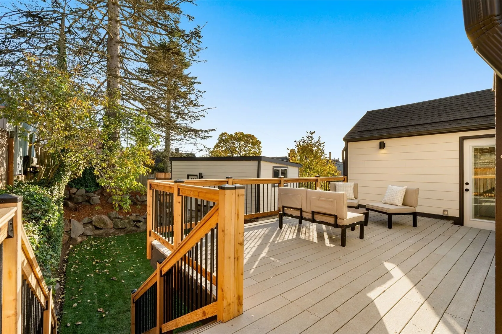 309 NW 48th Street , Seattle, WA 98107