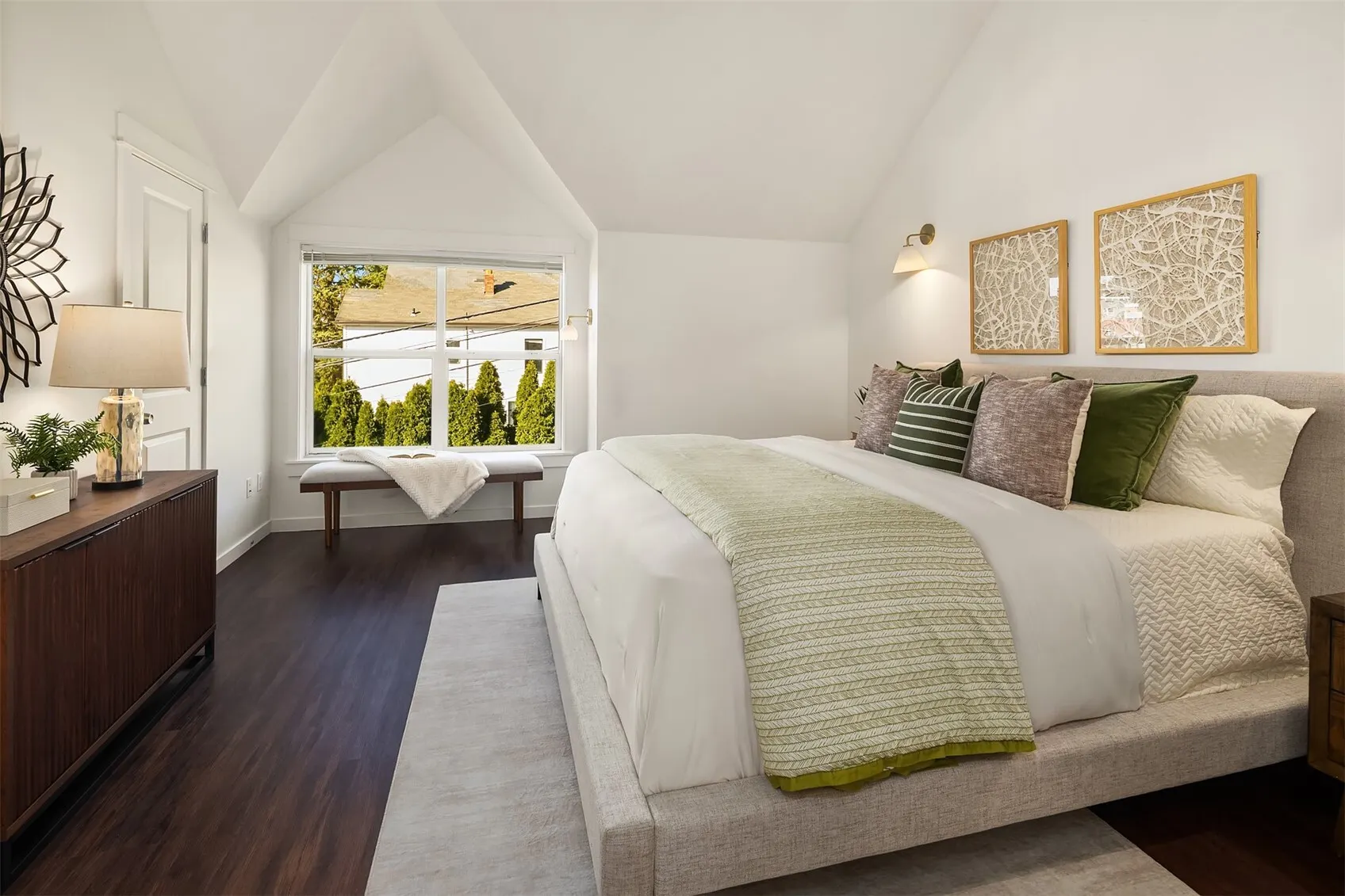 1813 S Bush Place #B, Seattle, WA 98144