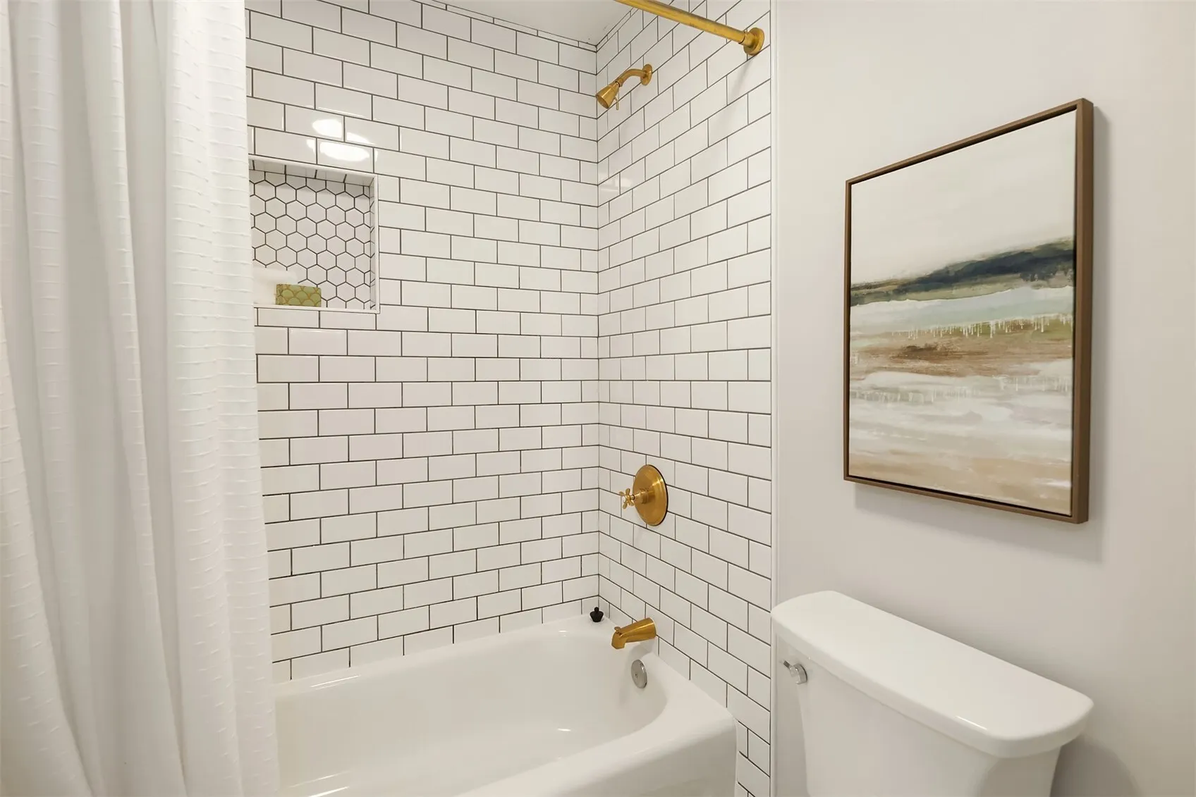 1813 S Bush Place #B, Seattle, WA 98144