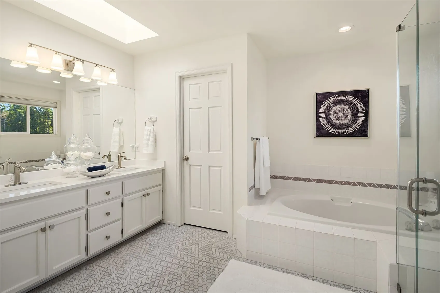 26038 SE 38th Street , Sammamish, WA 98029
