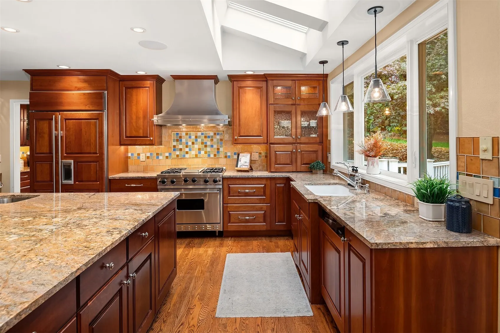 16719 168th Place NE, Woodinville, WA 98072