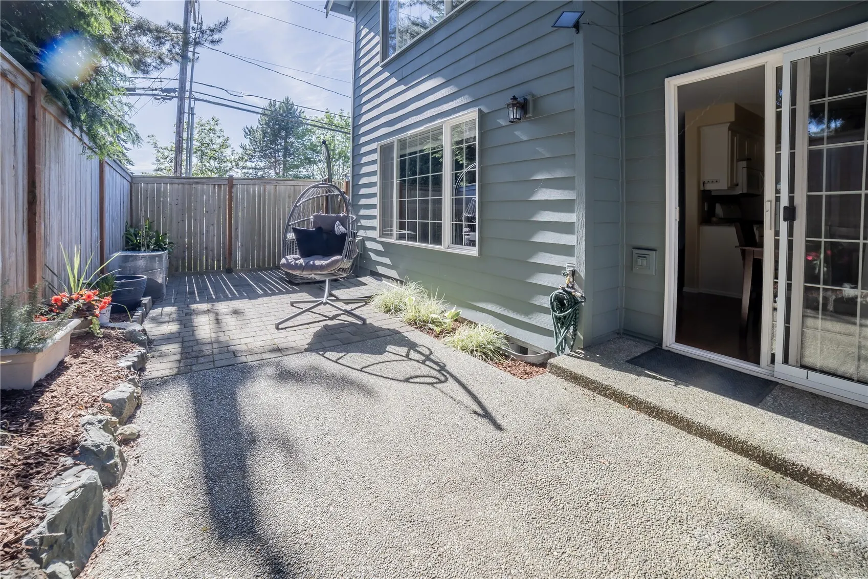 15633 44th Avenue W #B-1, Lynnwood, WA 98087