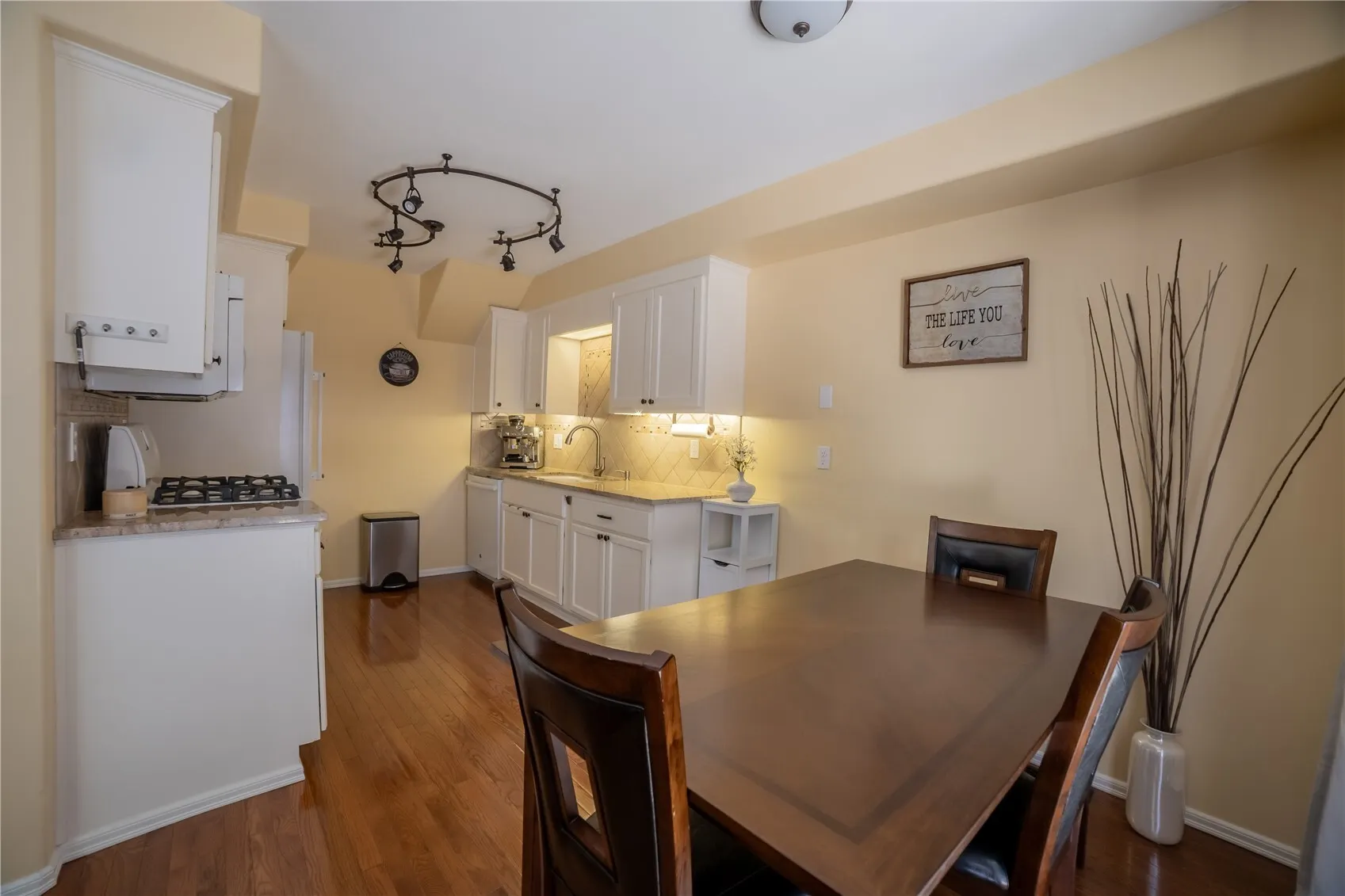 15633 44th Avenue W #B-1, Lynnwood, WA 98087