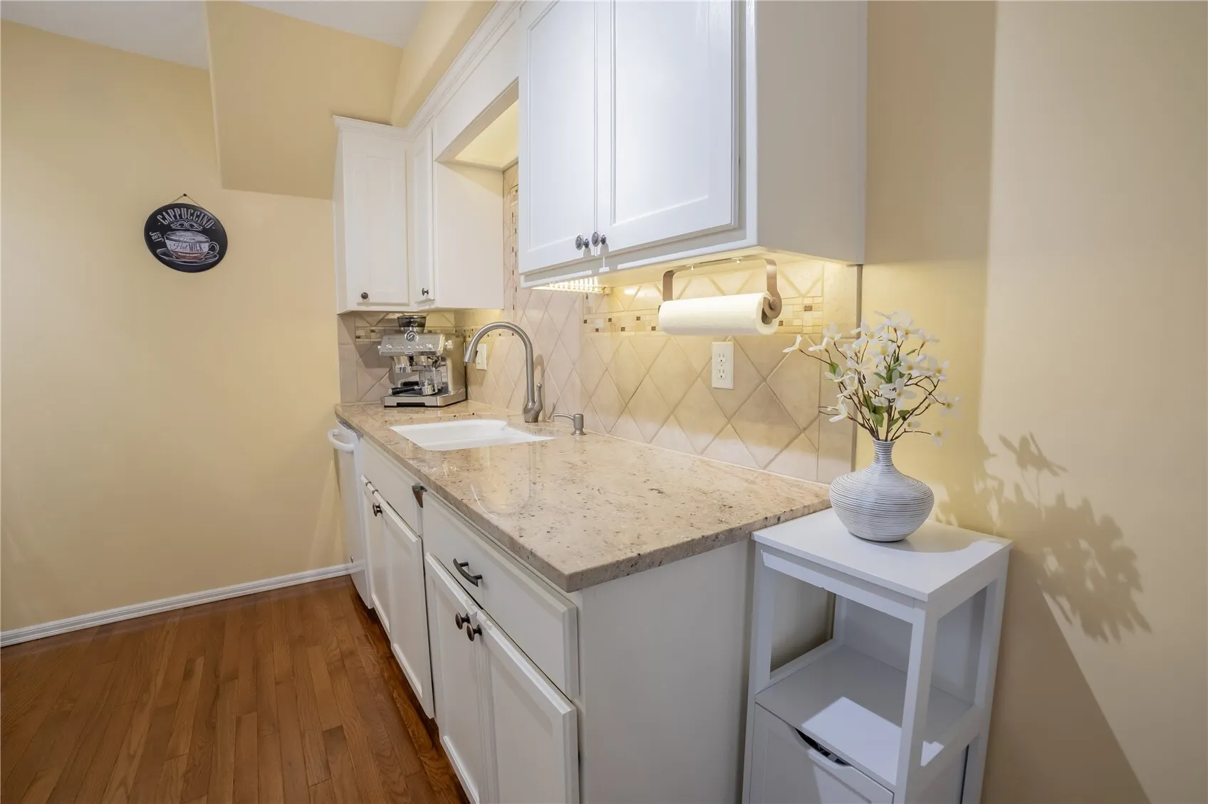 15633 44th Avenue W #B-1, Lynnwood, WA 98087