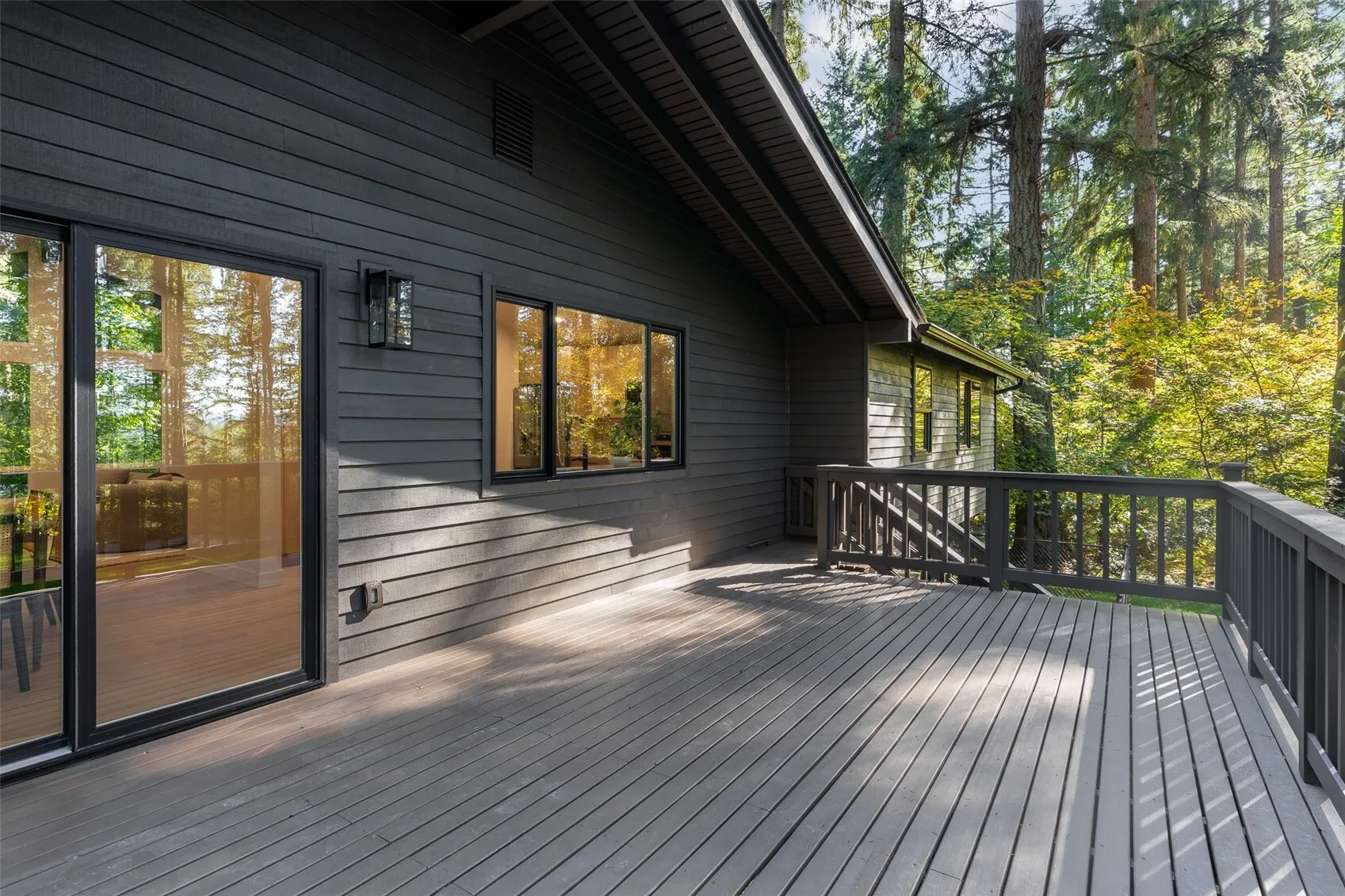 18113 194th Avenue NE, Woodinville, WA 98077