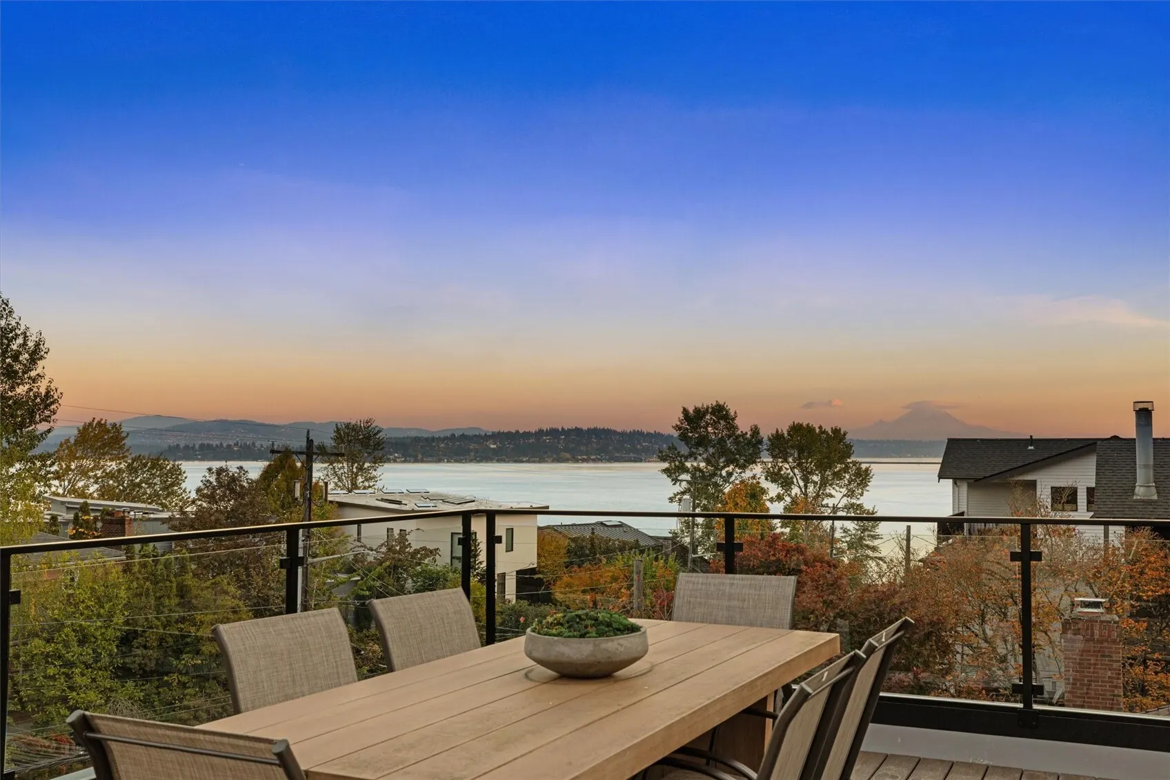 1441 Madrona Drive , Seattle, WA 98122