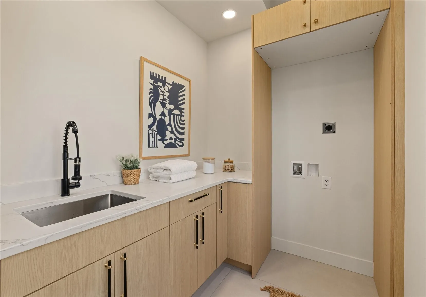 1441 Madrona Drive , Seattle, WA 98122