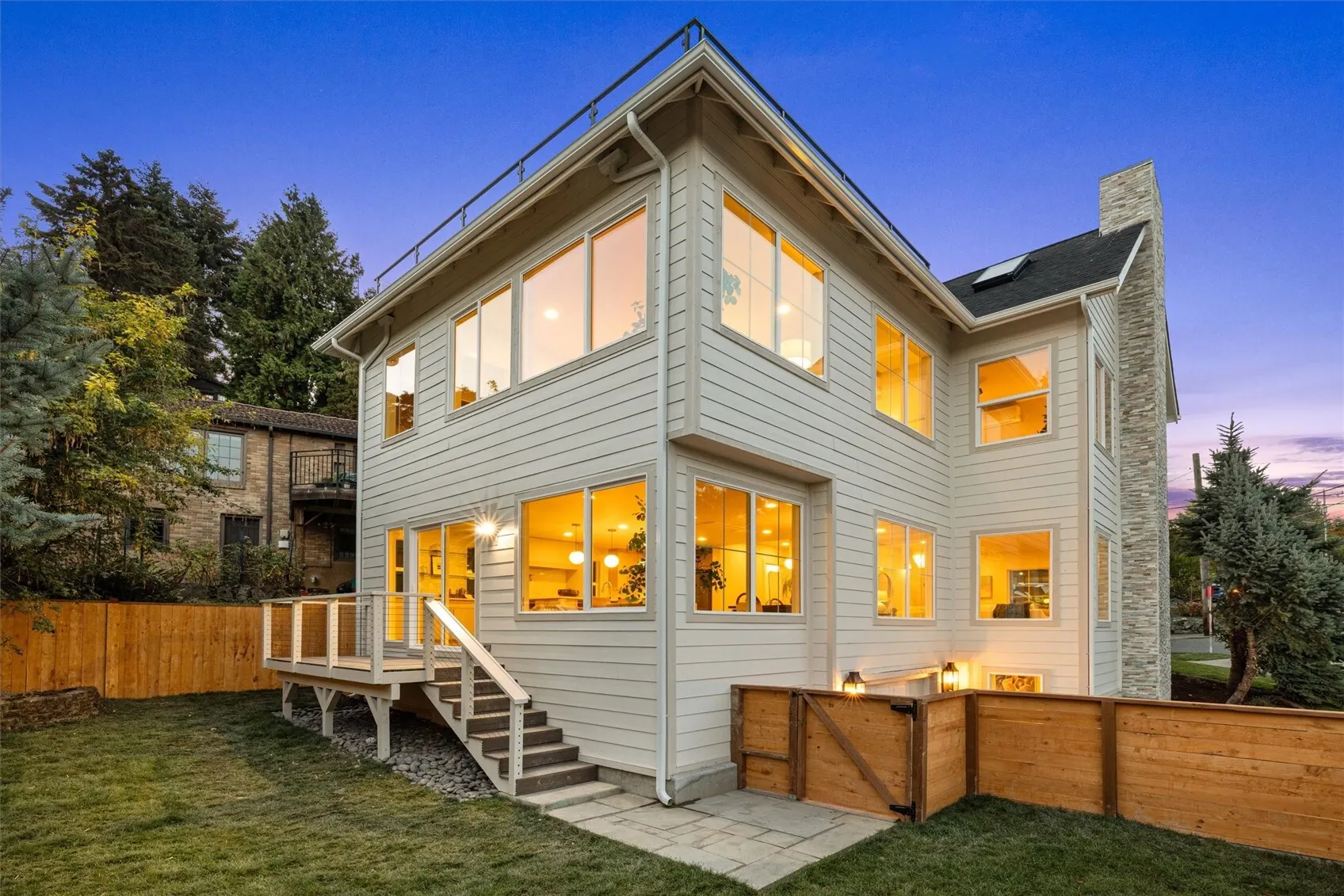 1441 Madrona Drive , Seattle, WA 98122