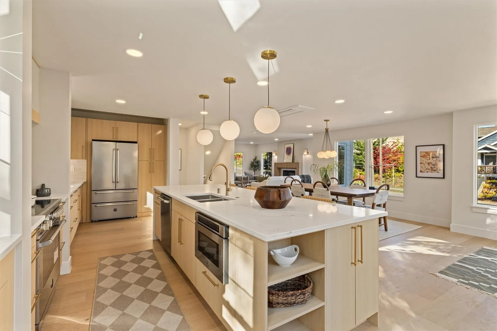 1441 Madrona Drive , Seattle, WA 98122