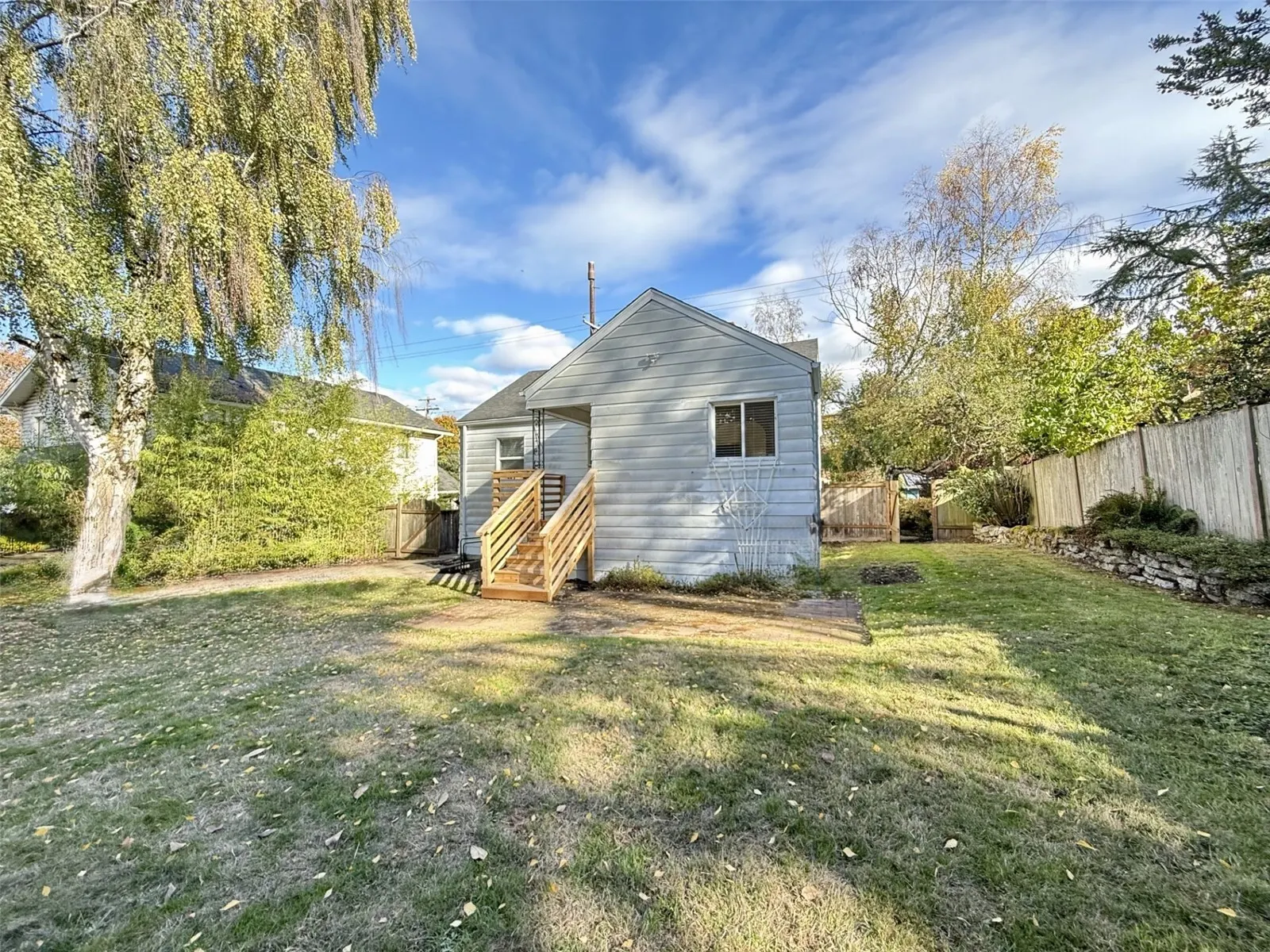 7909 9th Avenue SW, Seattle, WA 98106