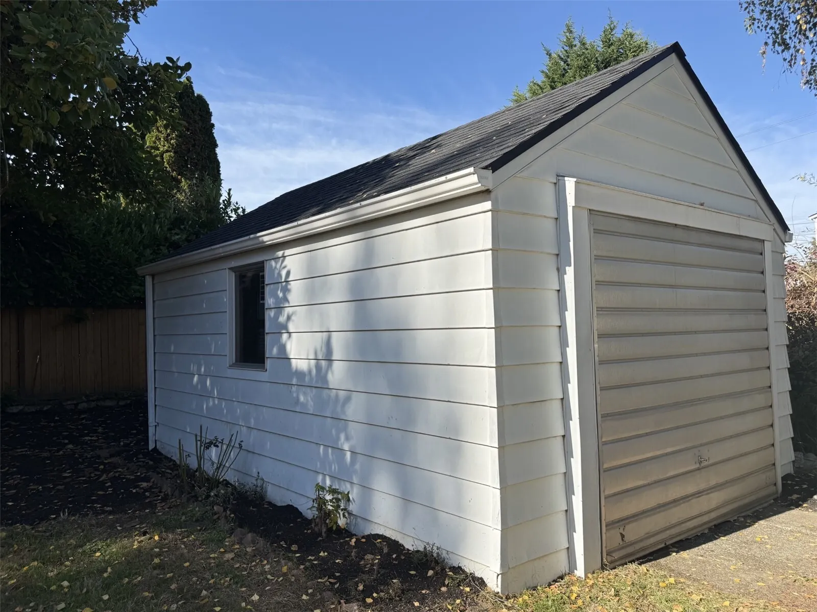 7909 9th Avenue SW, Seattle, WA 98106