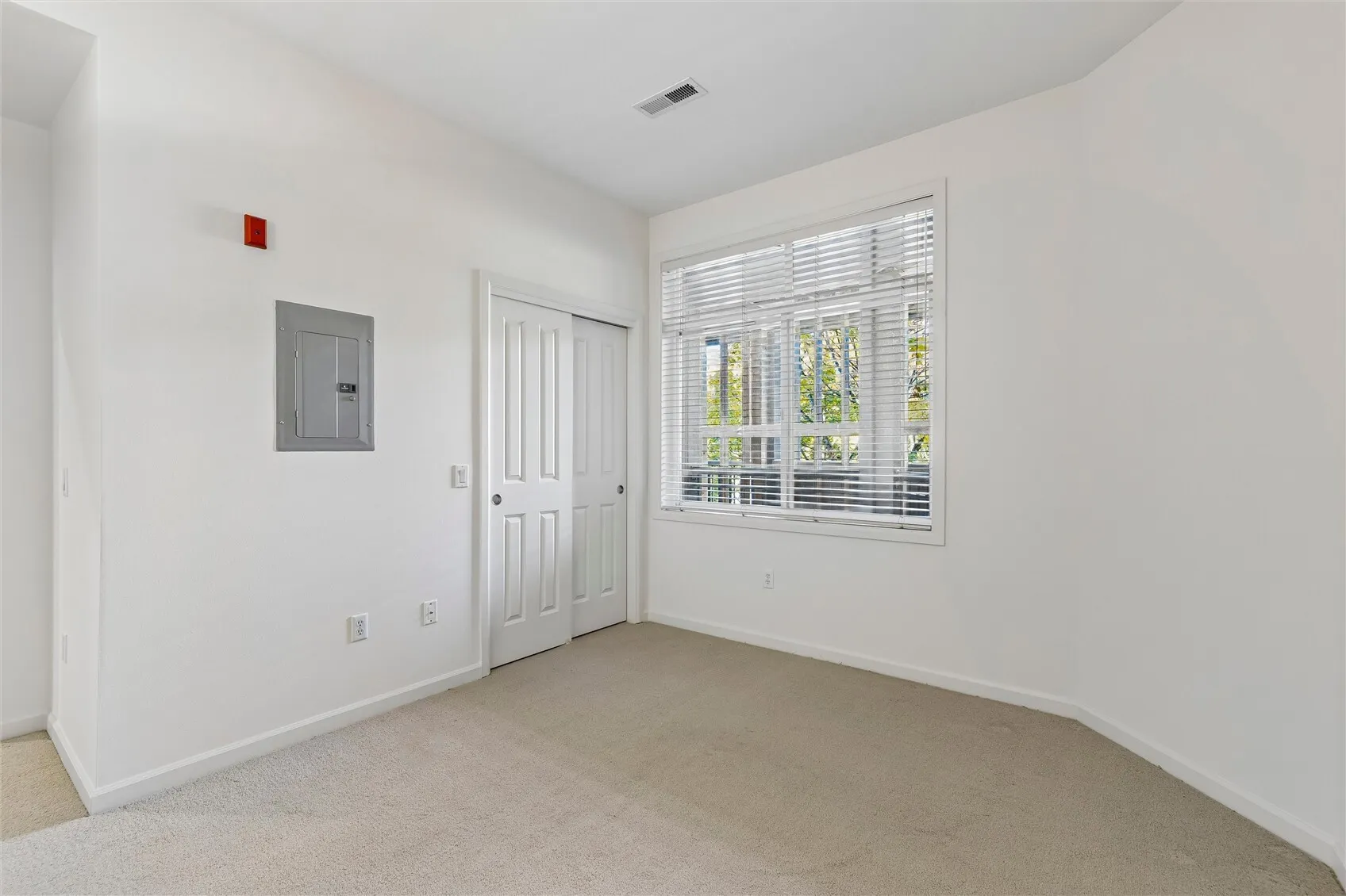 10015 NE 4th Street #2004, Bellevue, WA 98004